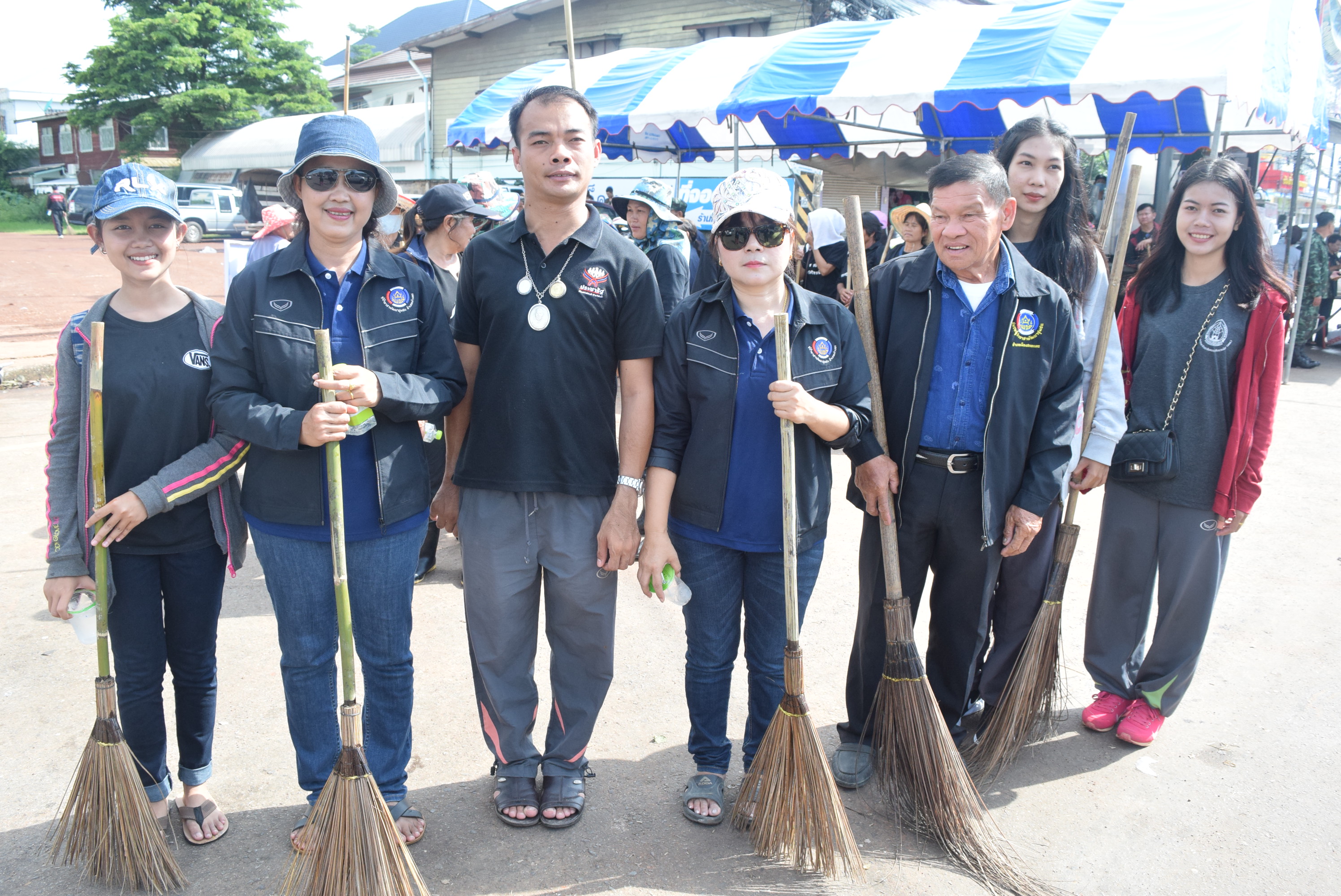 วันที่ 2 สิงหาคม 2560 Big Cleaning Day วันทำความสะอาดครั้งใหญ่ จังหวัดสกลนคร