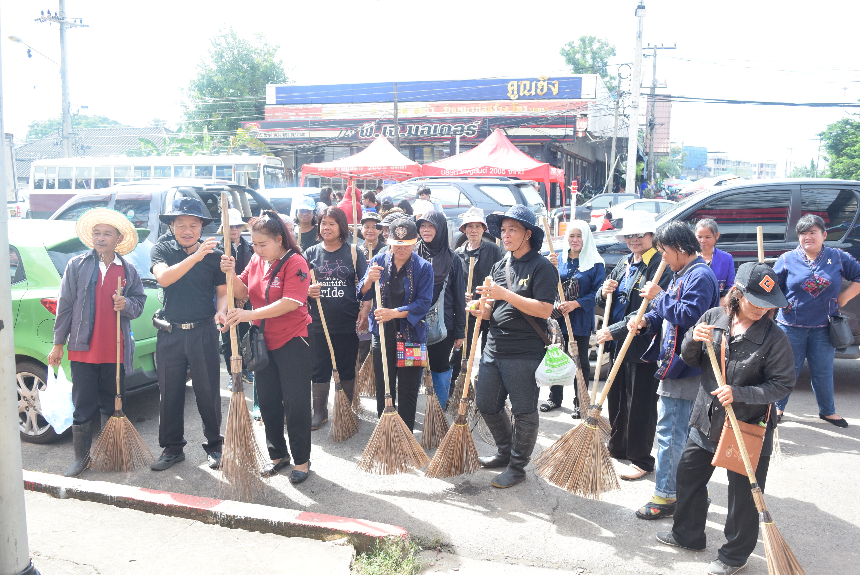 วันที่ 2 สิงหาคม 2560 Big Cleaning Day วันทำความสะอาดครั้งใหญ่ จังหวัดสกลนคร