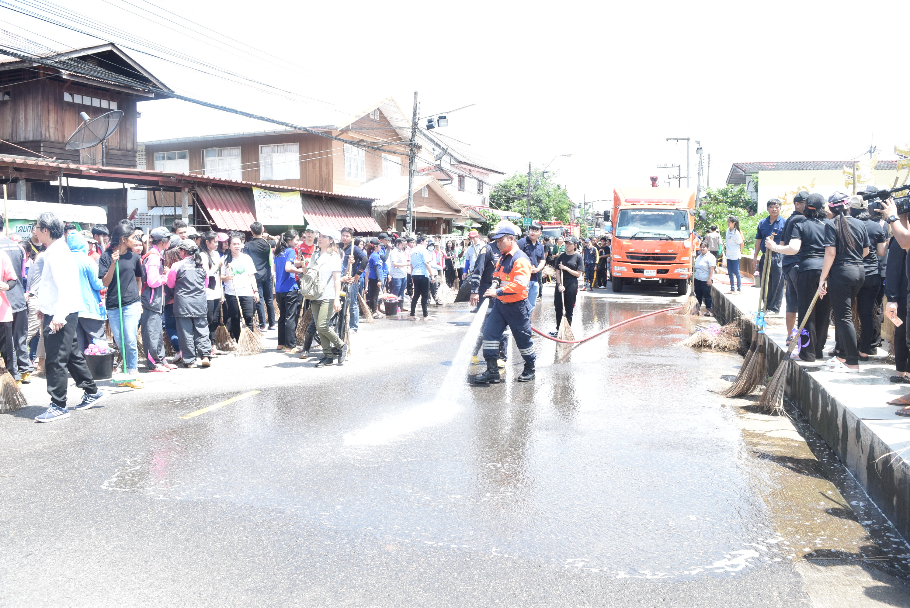 วันที่ 2 สิงหาคม 2560 Big Cleaning Day วันทำความสะอาดครั้งใหญ่ จังหวัดสกลนคร