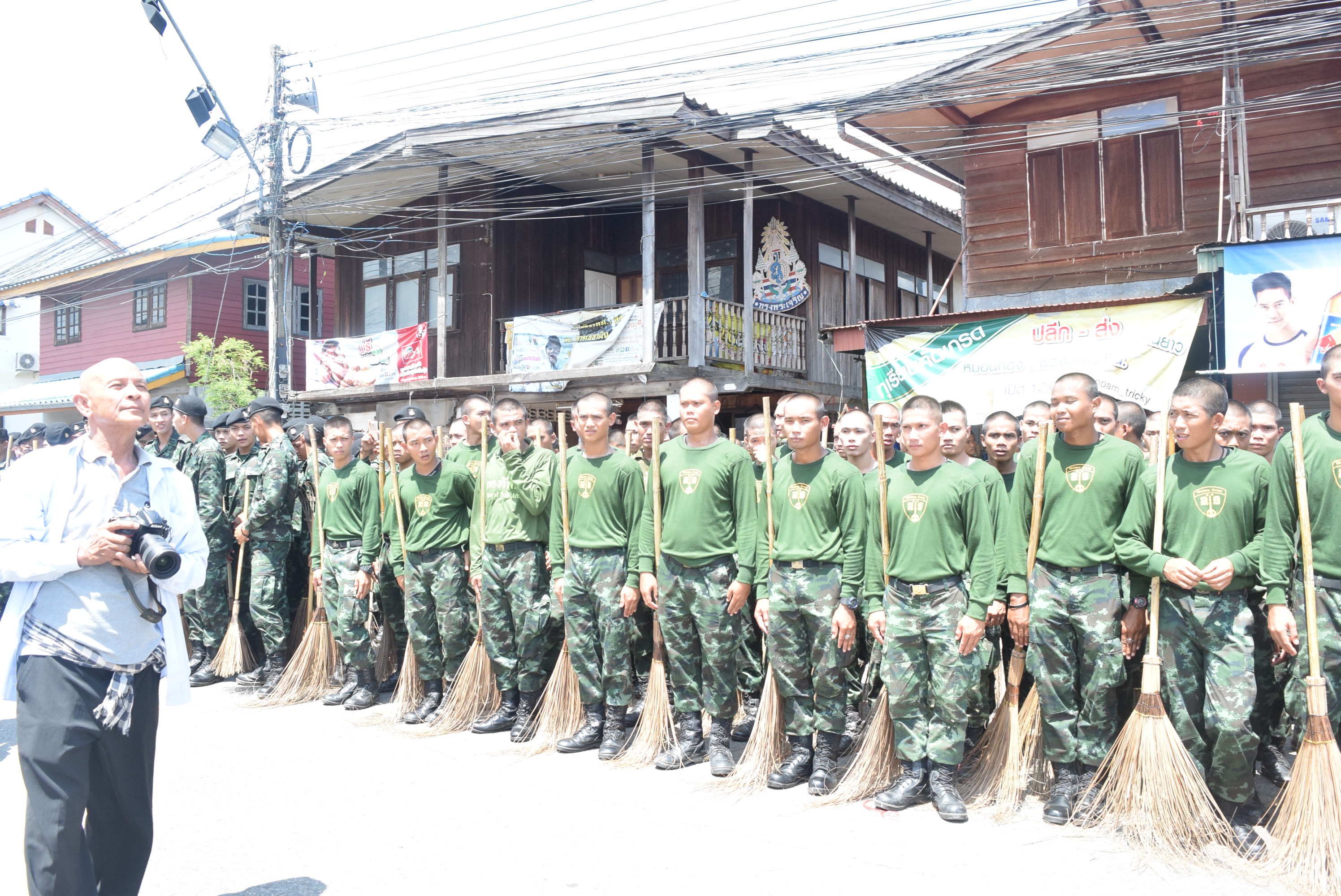 วันที่ 2 สิงหาคม 2560 Big Cleaning Day วันทำความสะอาดครั้งใหญ่ จังหวัดสกลนคร