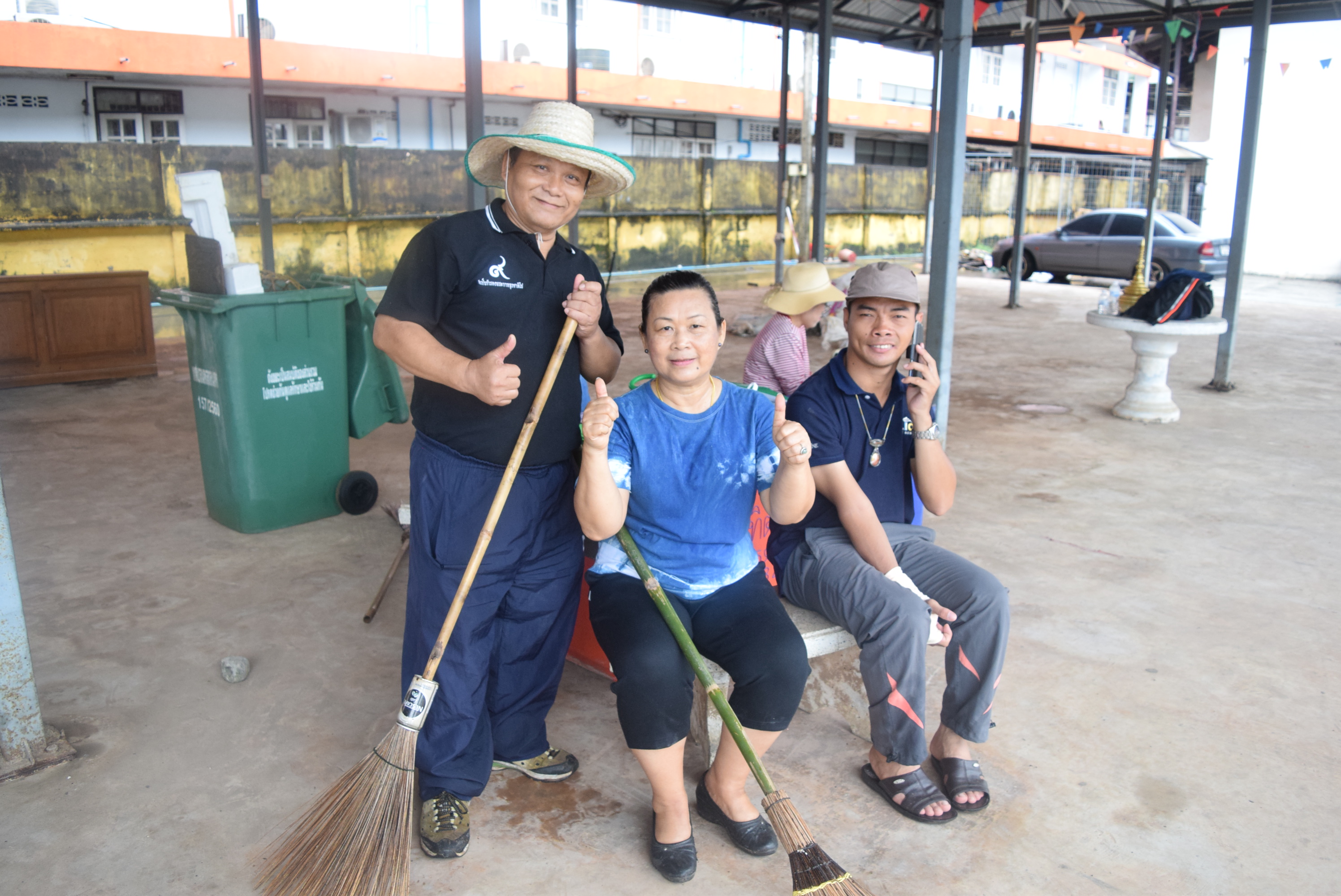 วันที่ 5 สิงหาคม 2560  กิจกรรม “ล้างบ้าน ย้อมเมือง Big Cleaning Day” จังหวัดสกลนคร