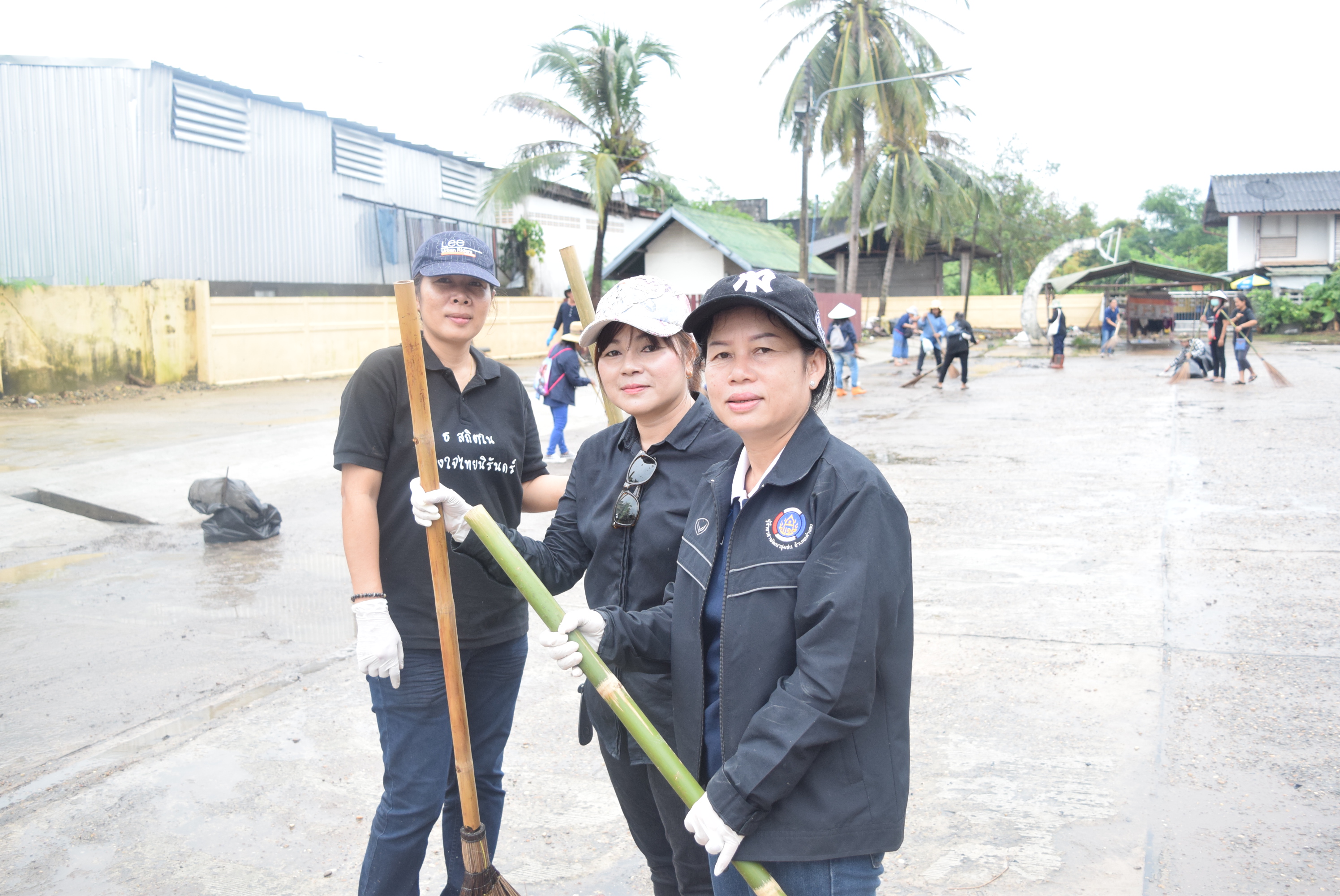วันที่ 5 สิงหาคม 2560  กิจกรรม “ล้างบ้าน ย้อมเมือง Big Cleaning Day” จังหวัดสกลนคร