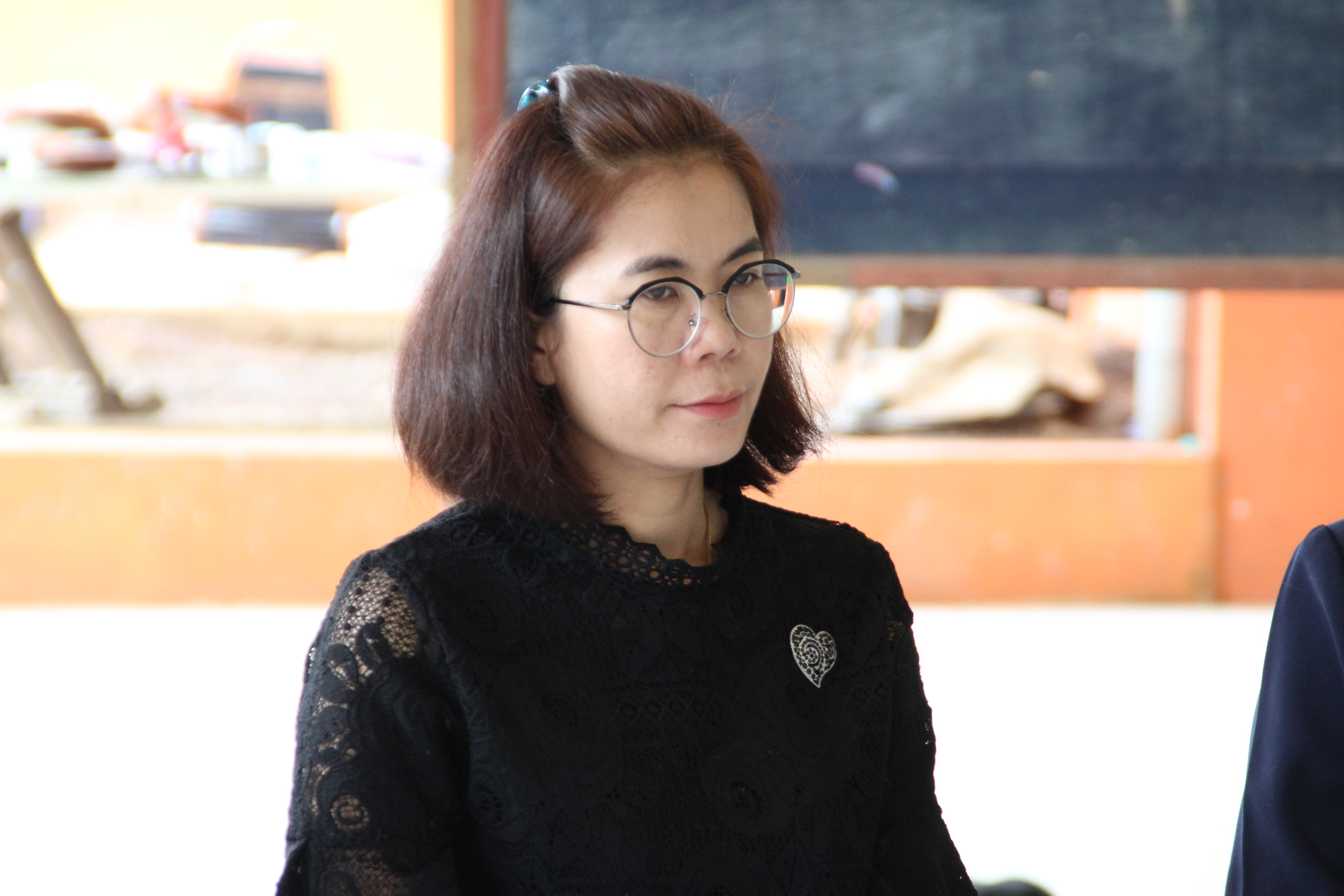 ตรวจเยี่ยมพร้อมบรรยายพิเศษ การน้อมนำพระราชกระแสสมเด็จพระเจ้าอยู่หัว ในการสืบสานพระราชปณิธานของพระบาทสมเด็จพระปรมินทรมหาภูมิพลอดุลยเดช รัชการที่ 9 เรื่องการศึกษาและการสร้างคนดีมีคุณธรรม ณ โรงเรียนบ้านดอนแคน (คุรุราษฎร์ผดุงวิทย์) บ้านดอนแคน ตำบลหนองลาด อำเภอเมืองสกลนคร