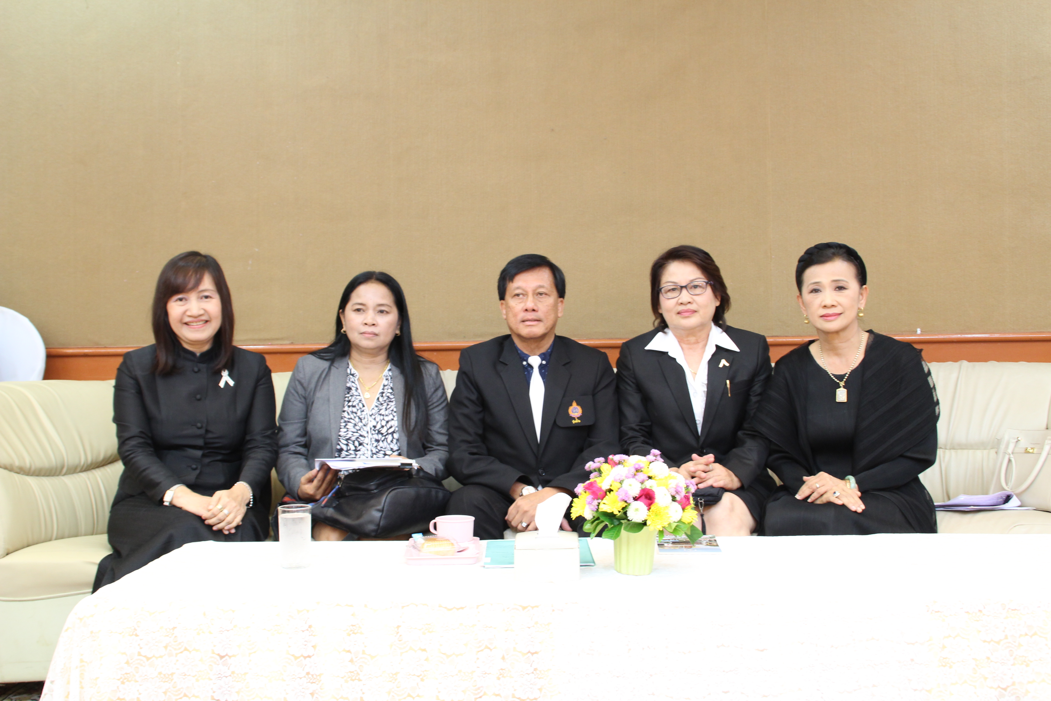 งานรวมพลังสตรีไทยสกล เทิดไท้องค์ราชินี  เฉลิมพระเกียรติสมเด็จพระนางเจ้าสิริกิติ์ พระบรมราชินีนาถ ในรัชกาลที่ 9