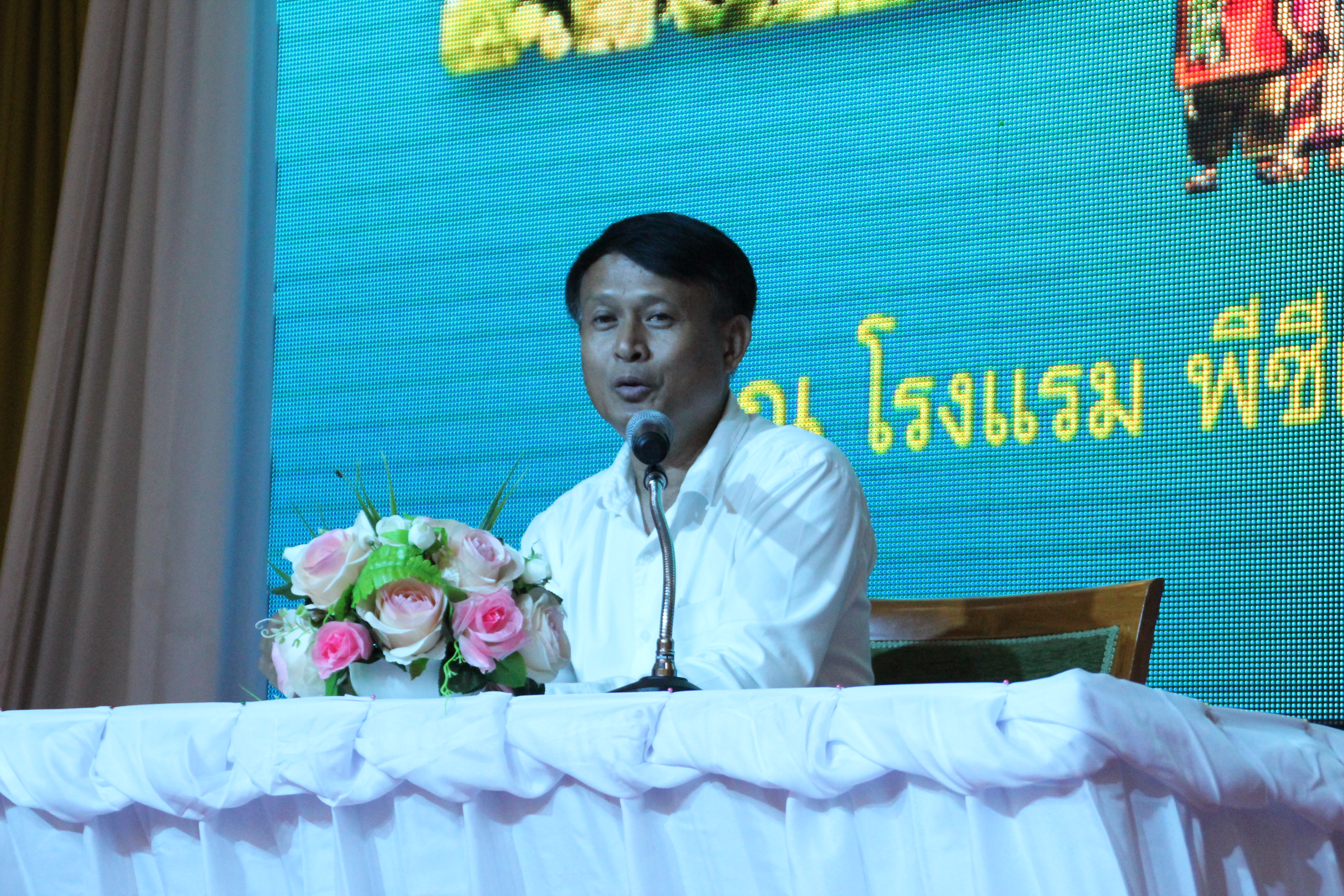 โครงการส่งเสริมและพัฒนาชีวิตคนสกลนคร ด้วยหลักปรัชญาของเศรษฐกิจพอเพียง กิจกรรมพัฒนาชีวิตคนสกลนคร  เวทีที่ 1 การพัฒนากระบวนการจัดทำแผนพัฒนาสตรีตำบลต้นแบบตามแนวประชารัฐ