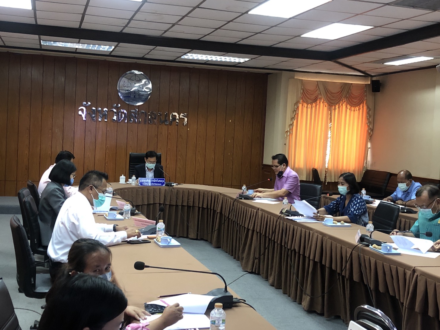 พช.สกลนคร~ประชุมคณะอนุกรรมการบริหารกองทุนพัฒนาบทบาทสตรี