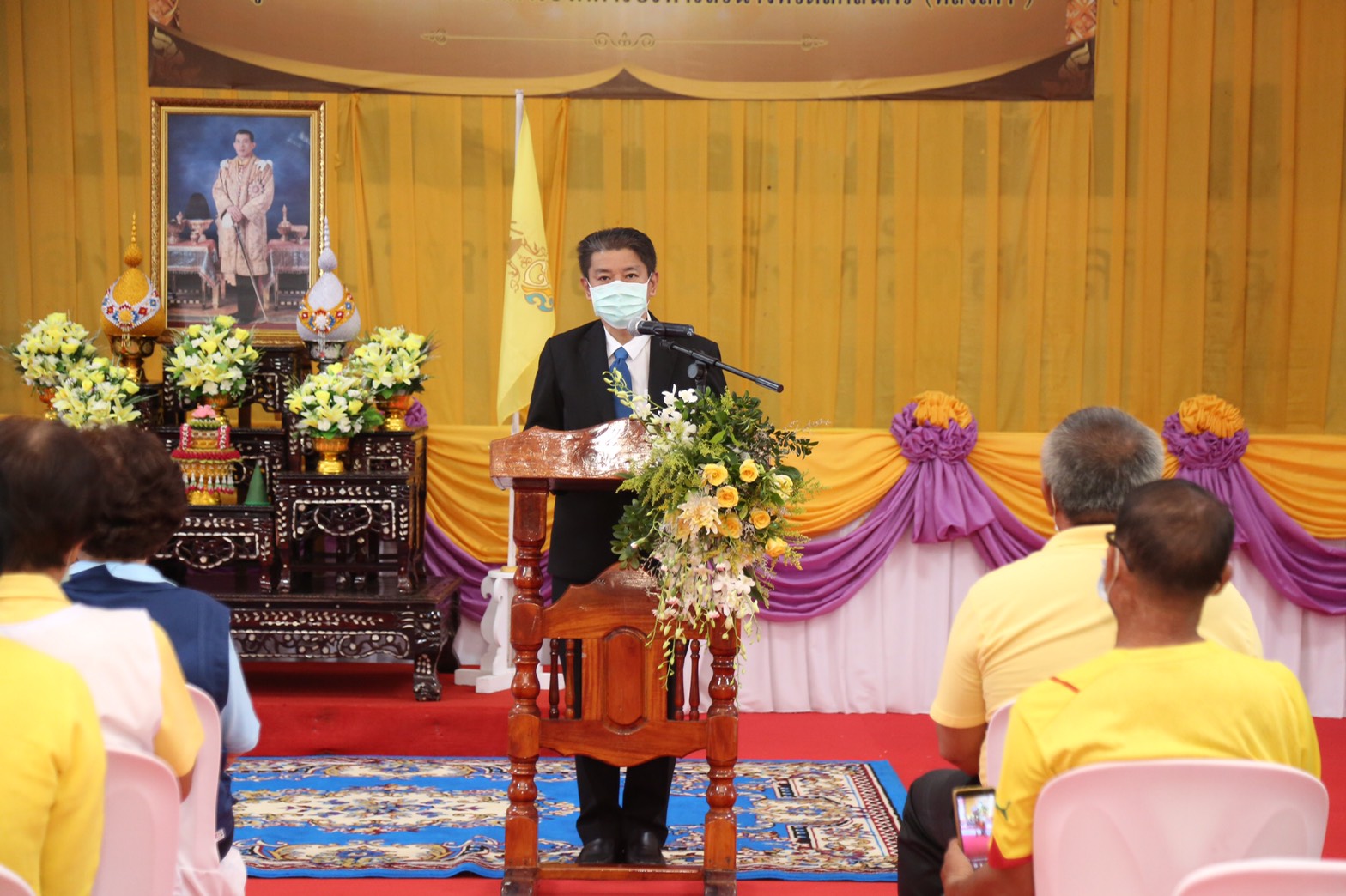 “พช.สกลนคร นำข้าราชการ พนักงาน ลูกจ้างสังกัดกรมการพัฒนาชุมชน ผู้นำชุมชน หน่วยงานภาคี บริจาคโลหิตเพื่อเฉลิมพระเกียรติ เนื่องในโอกาสวันเฉลิมพระชนมพรรษา 28 กรกฎาคม 2563”