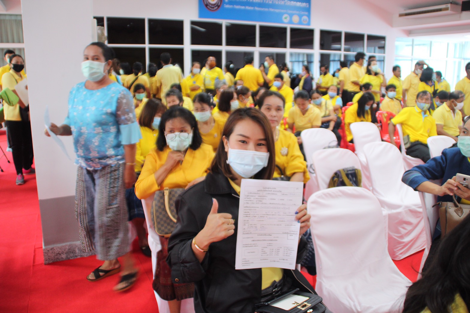 “พช.สกลนคร นำข้าราชการ พนักงาน ลูกจ้างสังกัดกรมการพัฒนาชุมชน ผู้นำชุมชน หน่วยงานภาคี บริจาคโลหิตเพื่อเฉลิมพระเกียรติ เนื่องในโอกาสวันเฉลิมพระชนมพรรษา 28 กรกฎาคม 2563”