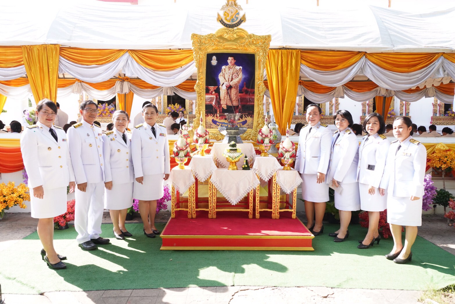 พช.สกลนคร ร่วมพิธีถวายผ้าพระกฐินพระราชทานกรมการพัฒนาชุมชน ประจำปี 2563
