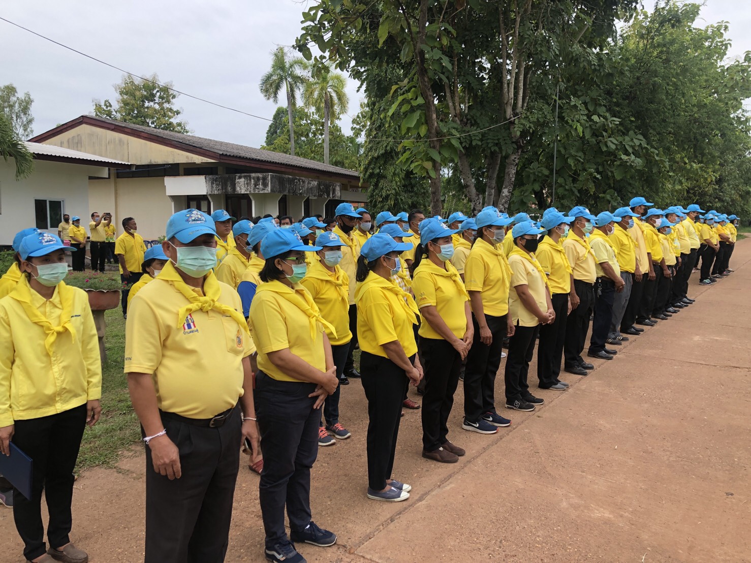 พช.สกลนคร จัดกิจกรรมน้อมรำลึกเนื่องในวันคล้ายวันสวรรคต พระบาทสมเด็จพระบรมชนกาธิเบศร มหาภูมิพลอดุลยเดชมหาราช บรมนาถบพิตร 13 ตุลาคม 2563