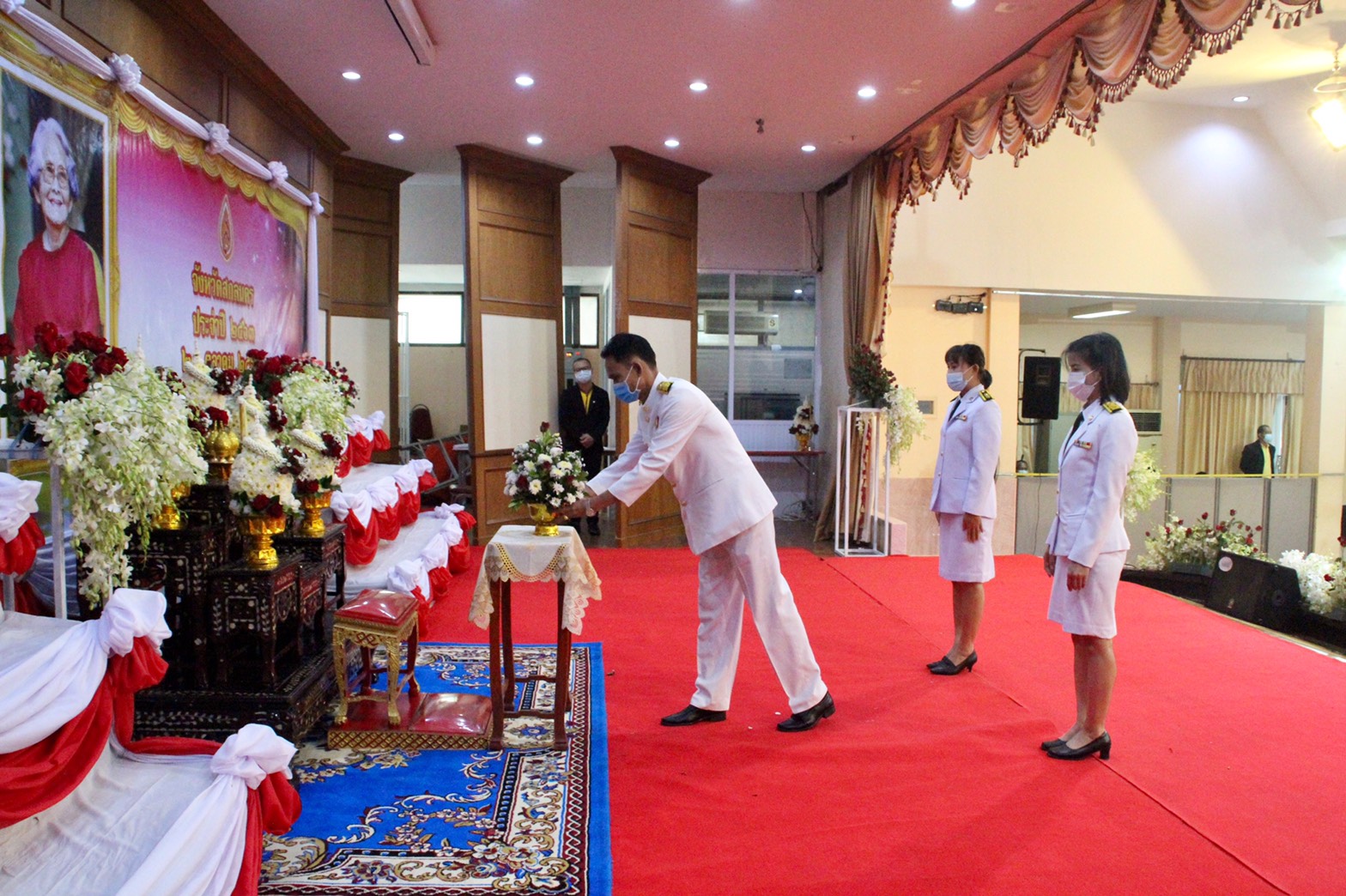 “พช.สกลนคร ร่วมกิจกรรมน้อมรำลึกเนื่องในโอกาสวันคล้ายวันพระราชสมภพครบ 120 ปี สมเด็จพระศรีนครินทราบรมราชชนนี 21 ตุลาคม 2563”