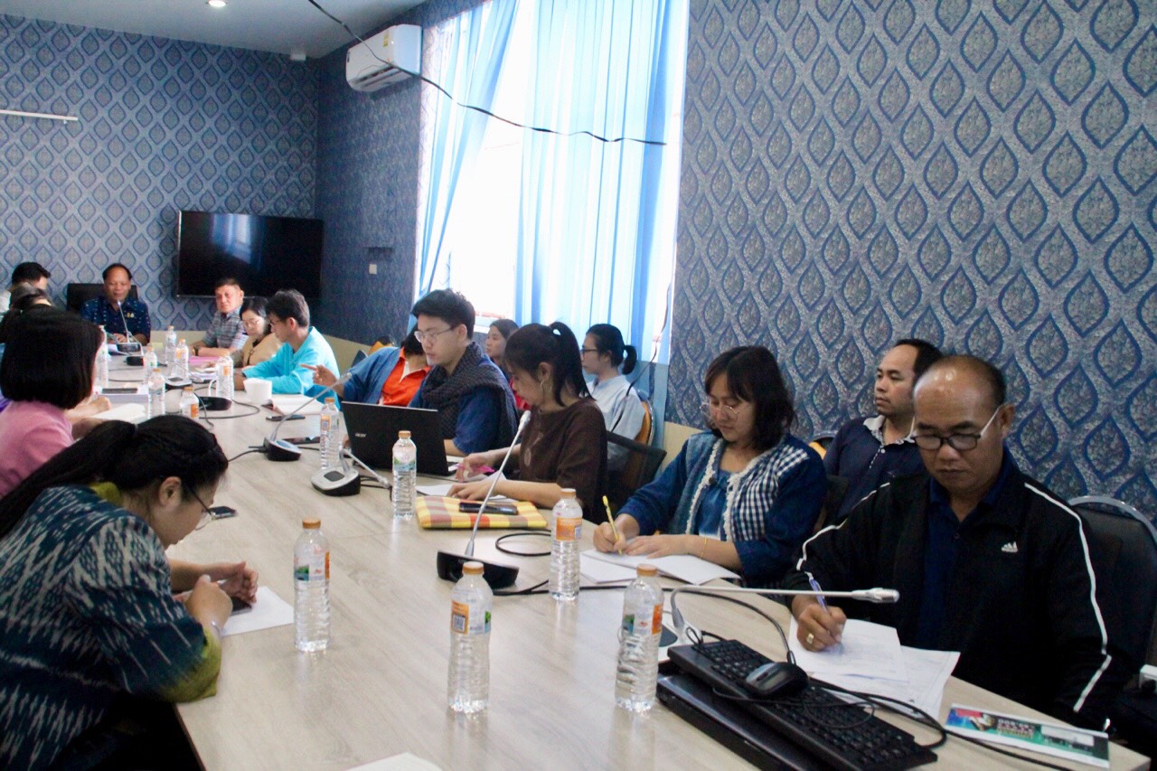 “พช.สกลนคร ประชุมวางแผนขับเคลื่อนงานตามยุทธศาสตร์กรมการพัฒนาชุมชนและยุทธศาสตร์จังหวัดสกลนคร”