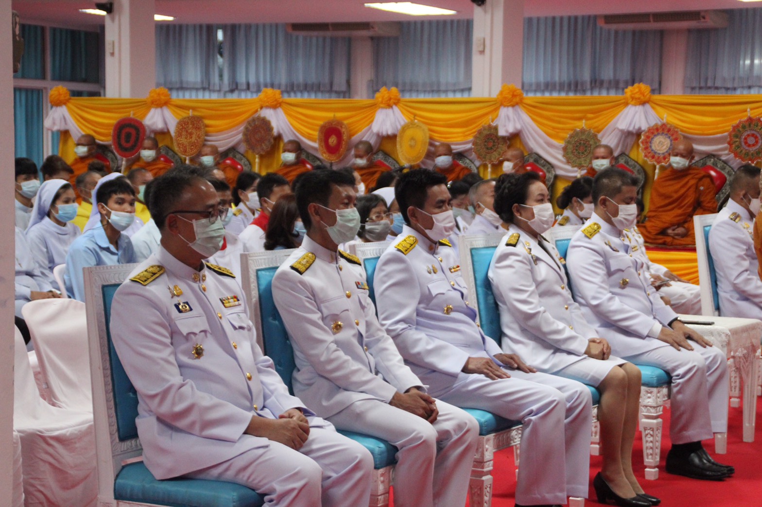 พช.สกลนคร ร่วมพิธีมหามงคลรวมศาสนา  3 ธันวาคม 2563 รวมใจภักดิ์ น้อมรำลึกถึงพระมหากรุณาธิคุณ “พ่อแห่งแผ่นดิน”