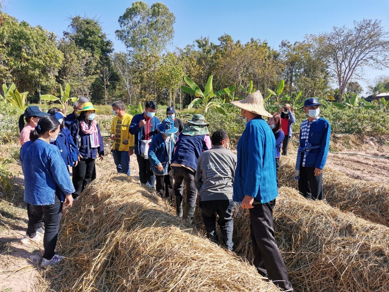 พช.สกลนคร เสริมสร้างจริยธรรมข้าราชการกรมการพัฒนาชุมชน ยึดหลักทฤษฎีใหม่ ประยุกต์สู่ “โคก หนอง นา โมเดล”