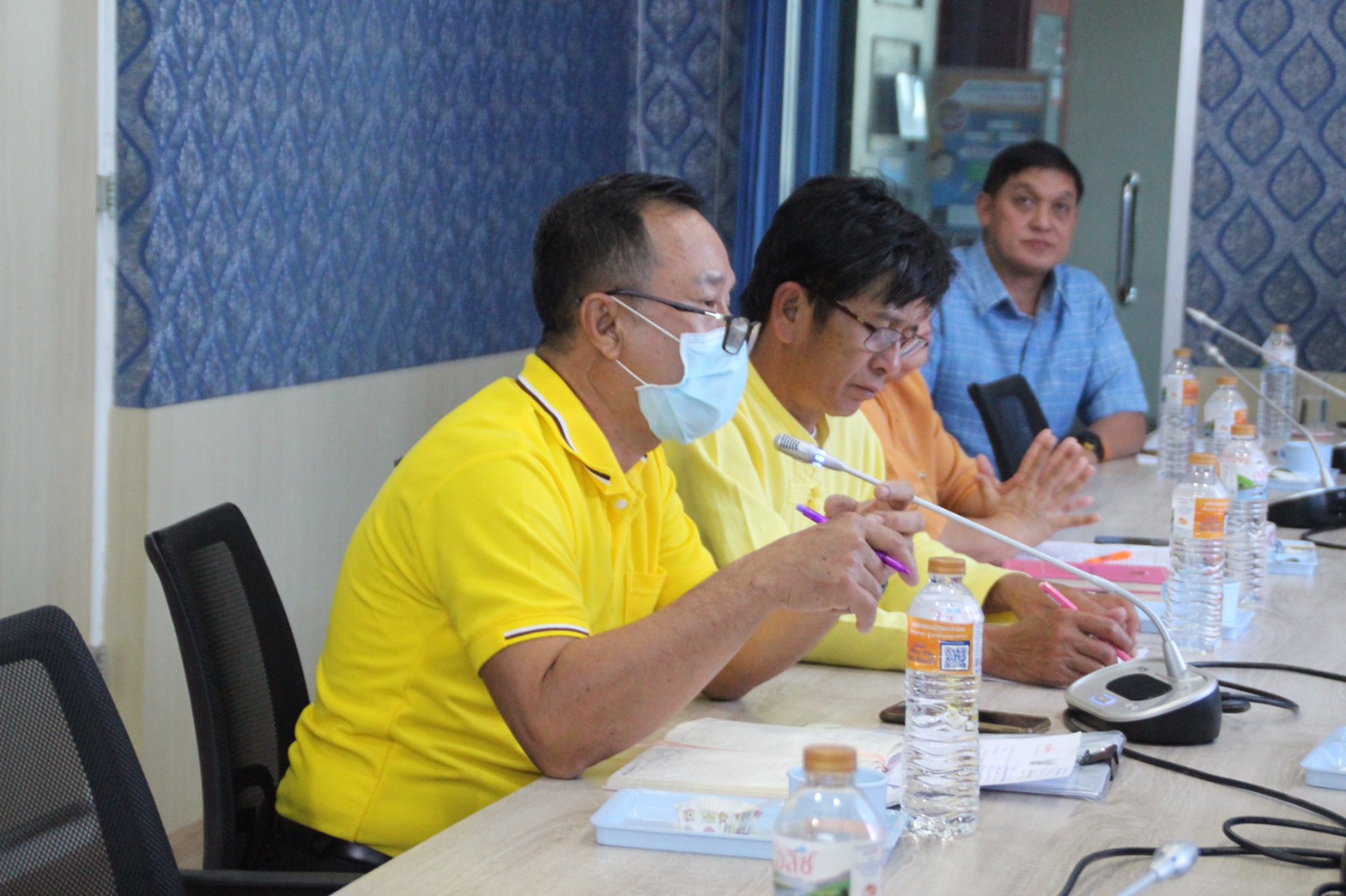 พช.สกลนคร ประชุมจัดทำหลักสูตรกิจกรรมตามยุทธศาสตร์กรมฯ ปี 2564