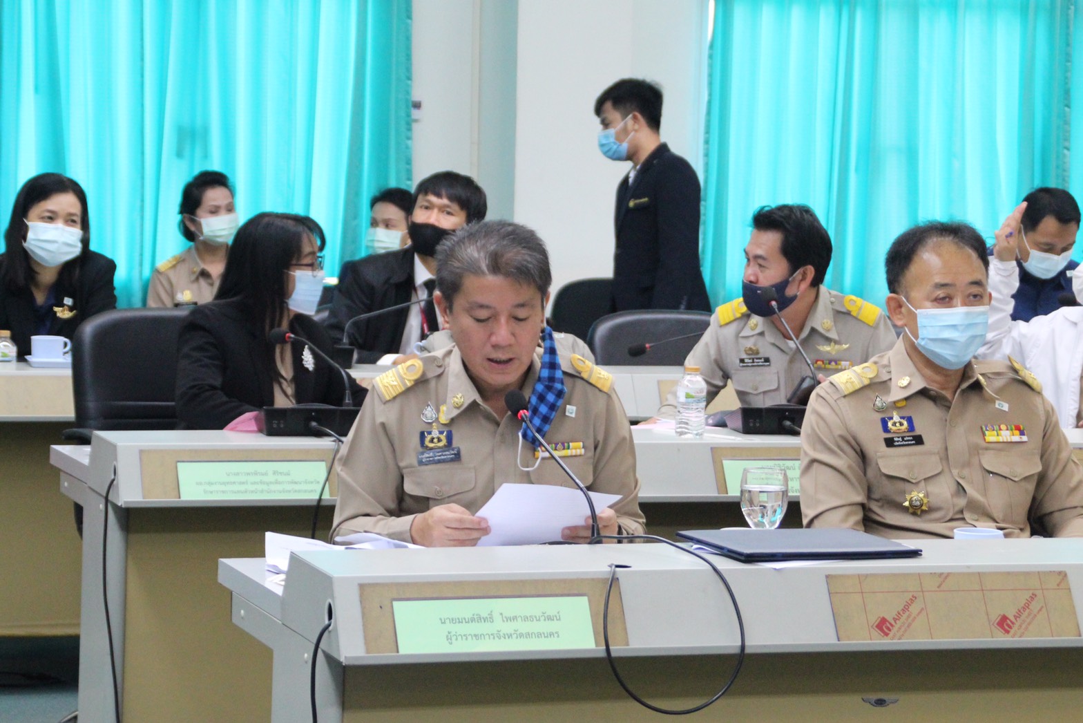 “พช.สกลนคร ร่วมประชุมกับคณะกรรมาธิการกิจการองค์กรอิสระตามรัฐธรรมนูญ วุฒิสภา”