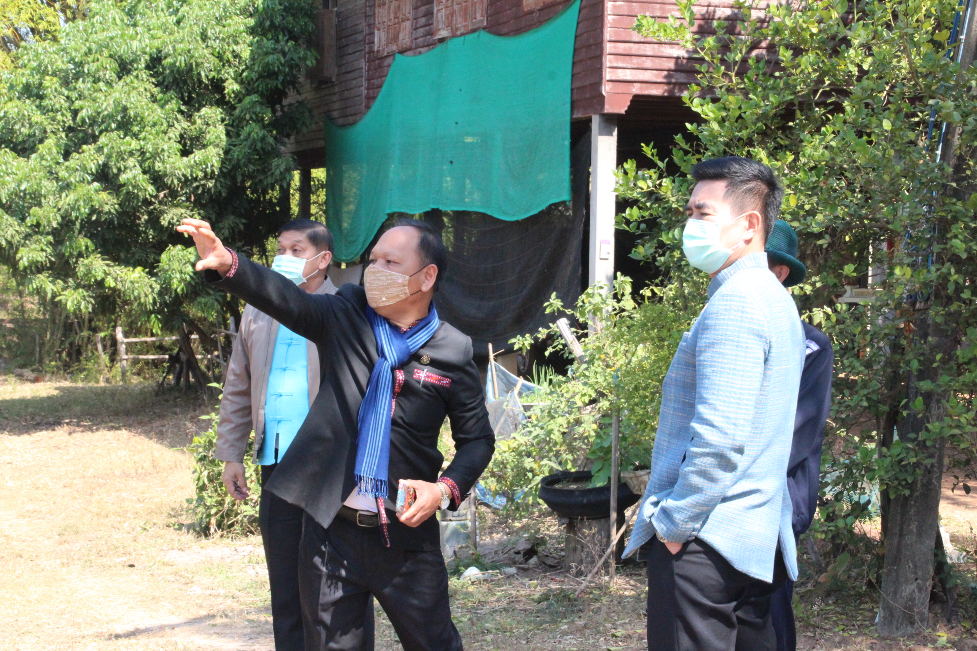 พช.สกลนคร ร่วมให้กำลังใจและติดตามความก้าวหน้าการทอ “ผ้ามัดหมี่ลายขอเจ้าฟ้าสิริวัณณวรีฯ” ตามพระดำริสมเด็จพระเจ้าลูกเธอ เจ้าฟ้าสิริวัณณวรี นารีรัตนราชกัญญา