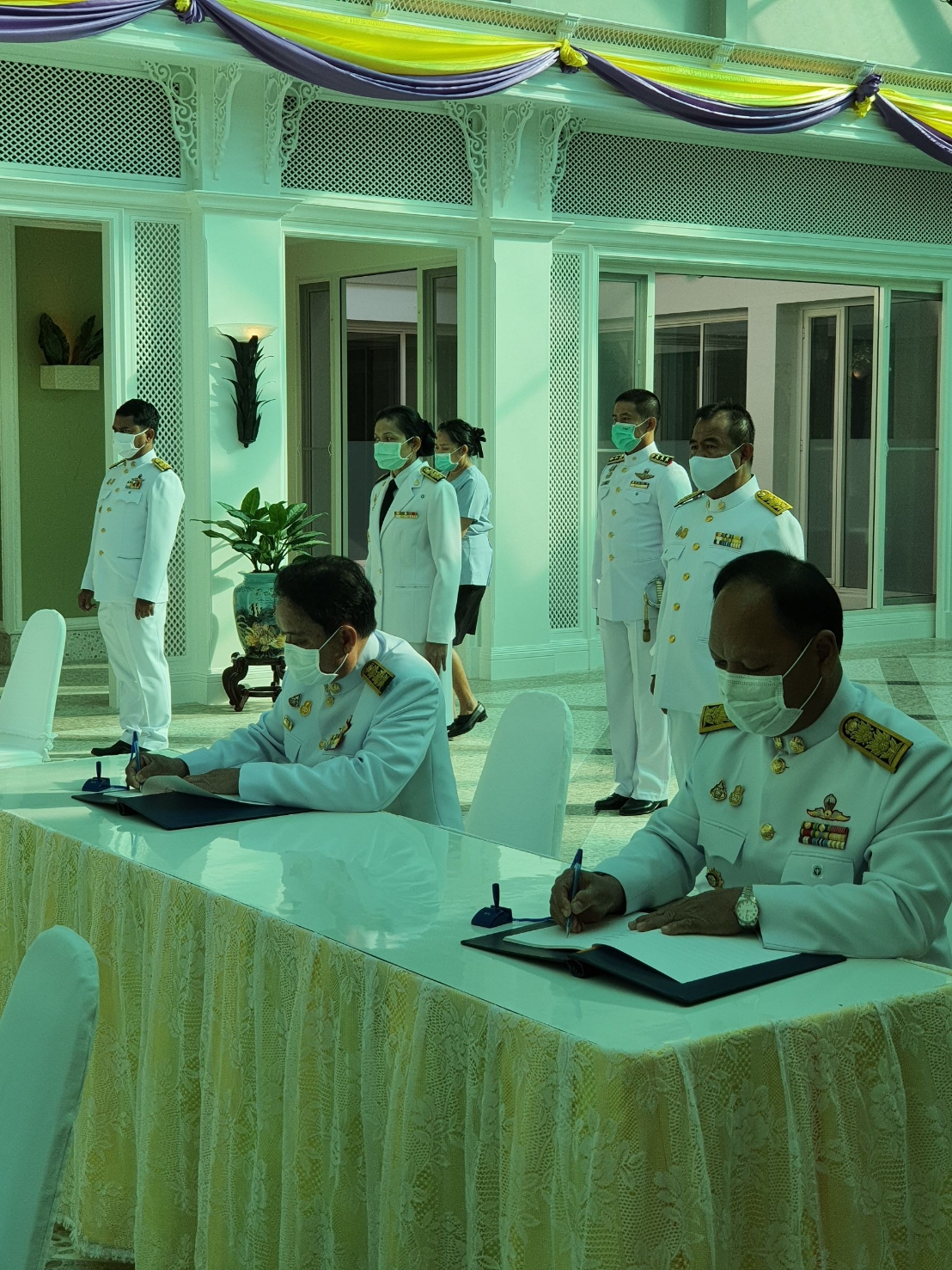 พช.สกลนคร ร่วมพิธีลงนามถวายพระพร เนื่องในโอกาสวันขึ้นปีใหม่ 2564