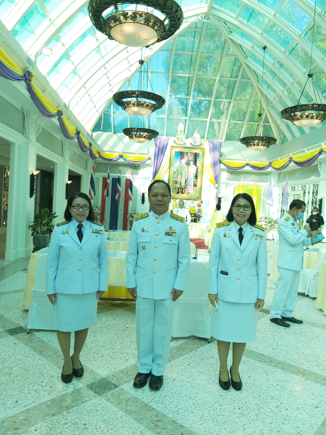 พช.สกลนคร ร่วมพิธีลงนามถวายพระพร เนื่องในโอกาสวันขึ้นปีใหม่ 2564