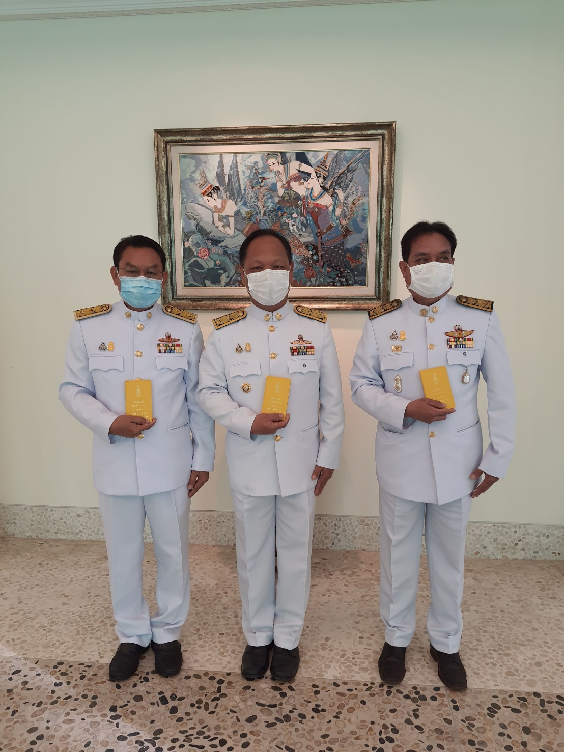 พช.สกลนคร ร่วมพิธีลงนามถวายพระพร เนื่องในโอกาสวันขึ้นปีใหม่ 2564