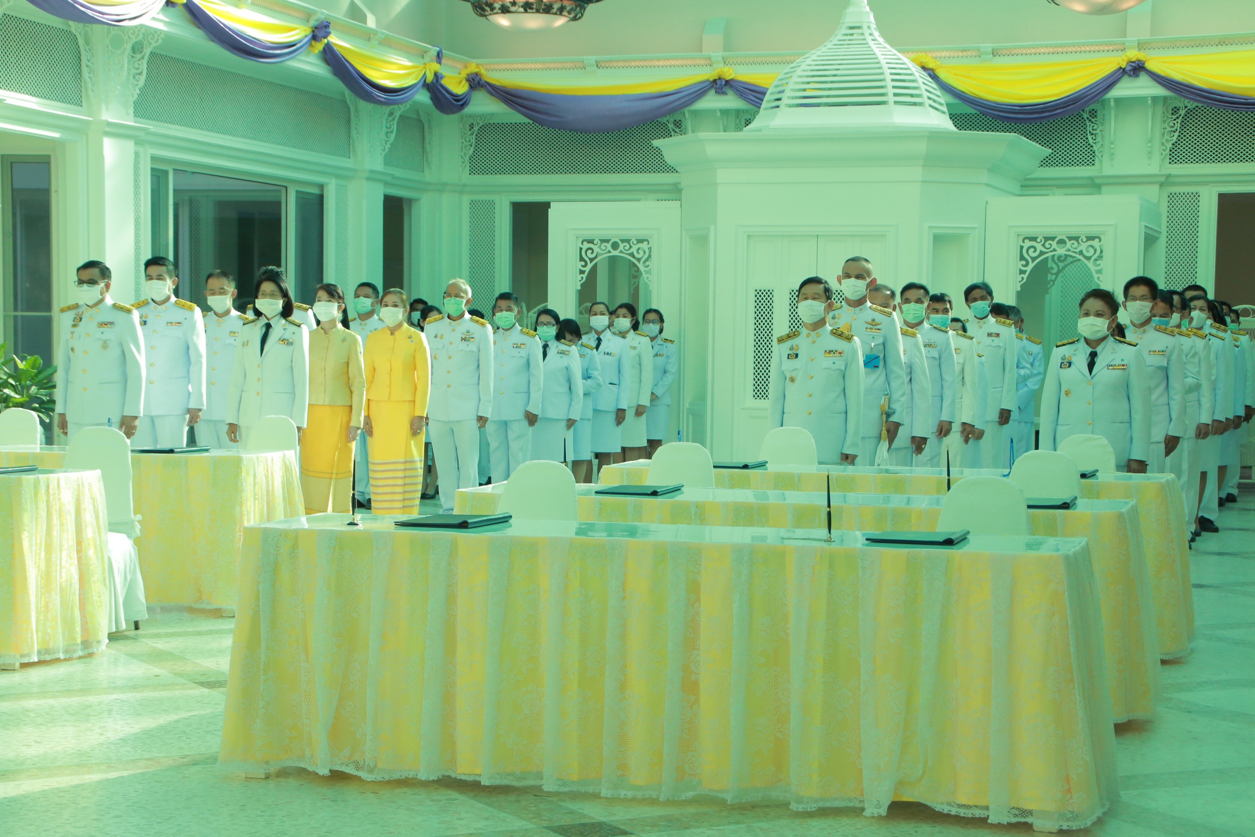 พช.สกลนคร ร่วมพิธีลงนามถวายพระพร เนื่องในโอกาสวันขึ้นปีใหม่ 2564