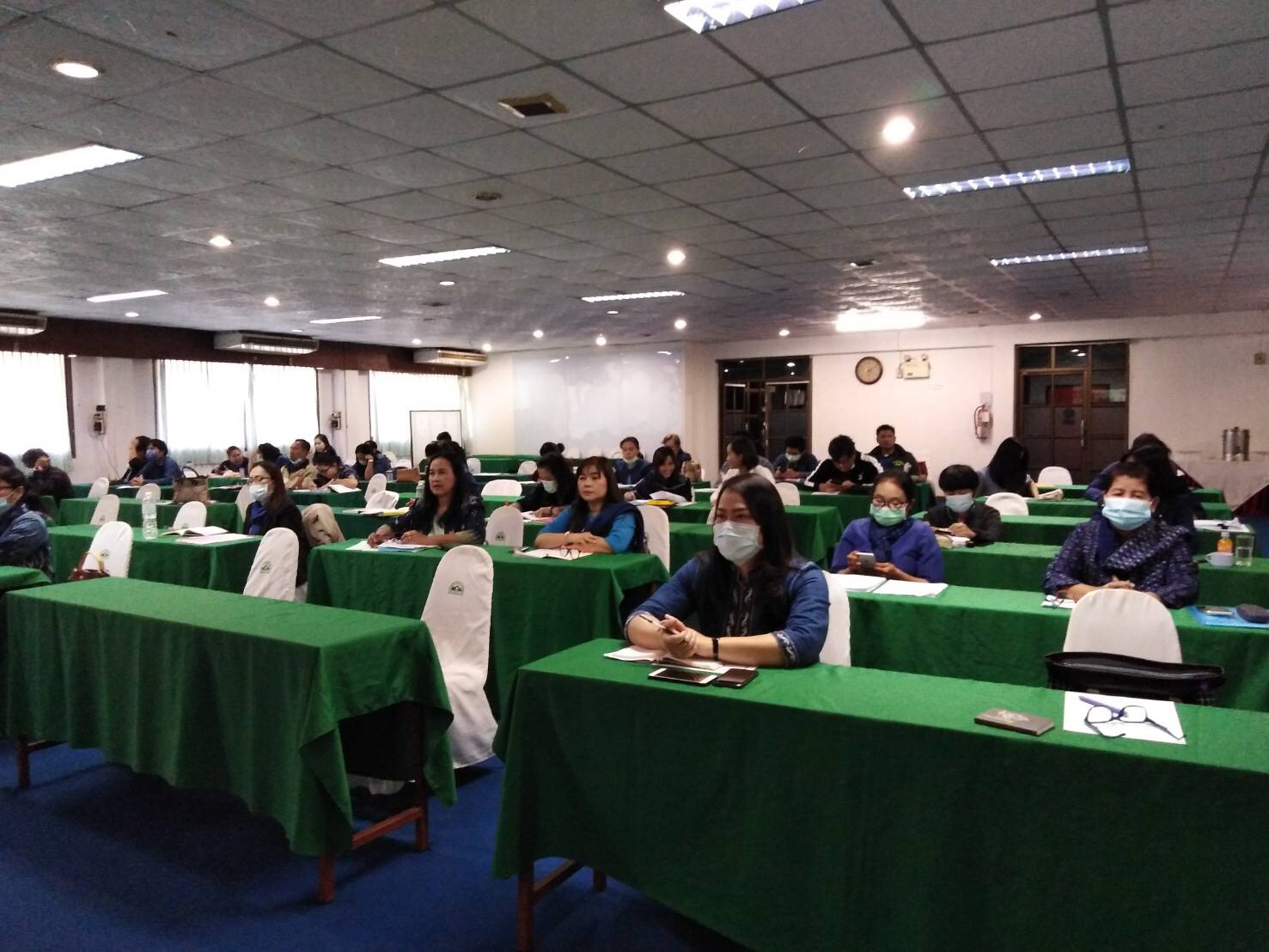 พช.สกลนคร > วันที่ 2 การฝึกอบรมพัฒนากรระหว่างประจำการ ด้านบริหารการเปลี่ยนแปลง ปีงบประมาณ พ.ศ. 2564 ในรูปแบบออนไลน์
