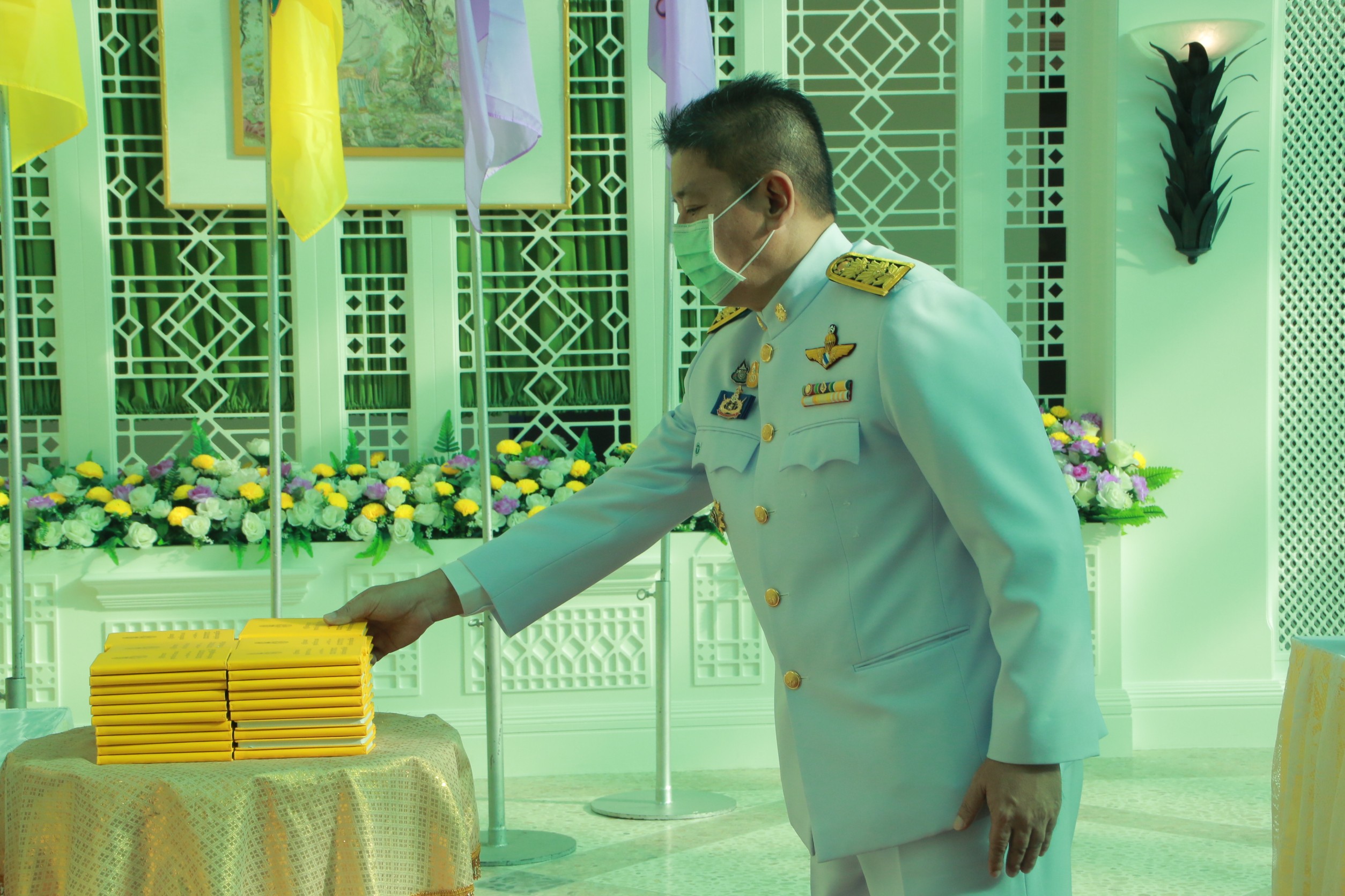 พช.สกลนคร ร่วมพิธีลงนามถวายพระพร เนื่องในโอกาสวันขึ้นปีใหม่ 2564