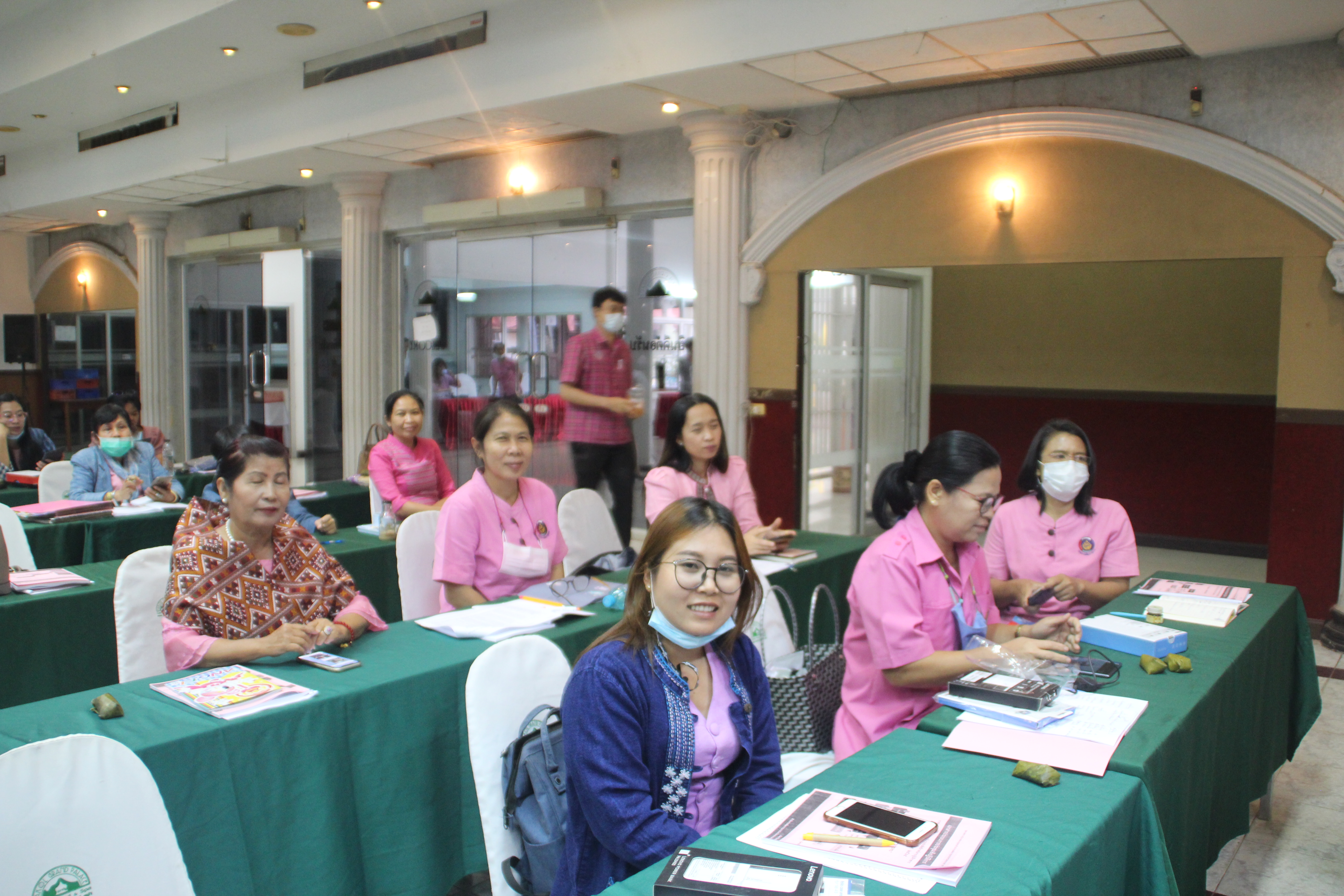 จังหวัดสกลนคร มอบนโยบายการดำเนินงานตามมาตรการปรับปรุงประสิทธิภาพในการปฏิบัติราชการ ปี 2564