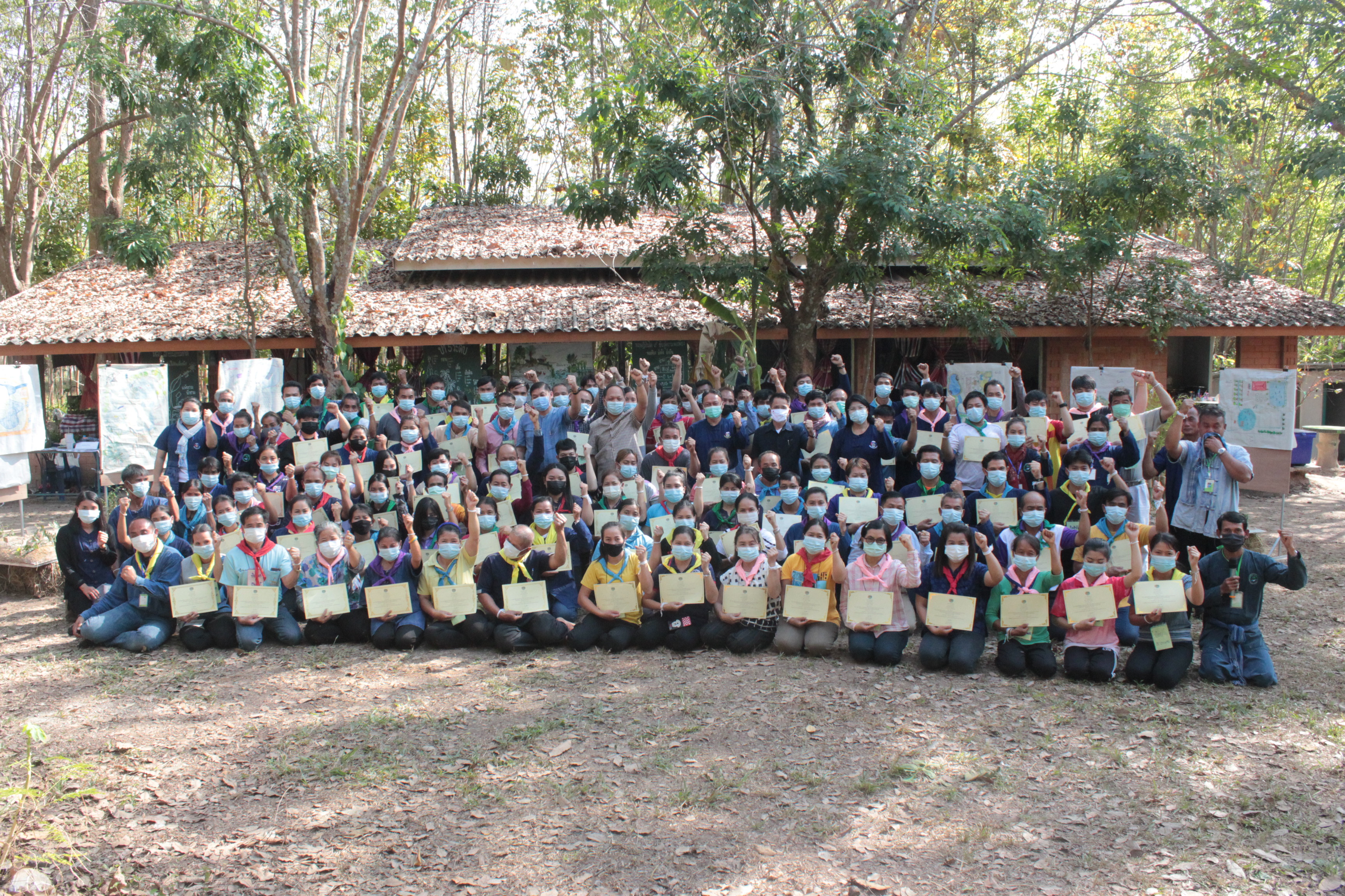 พจ. สกลนคร เป็นประธานปิดการฝึกอบรมเพิ่มทักษะระยะสั้นการพัฒนากสิกรรมสู่ระบบเศรษฐกิจพอเพียง รูปแบบ “โคก หนอง นา โมเดล” รุ่นที่ 1 ณ ศูนย์กสิกรรมธรรมชาติฅนฮักถิ่น สกลนคร