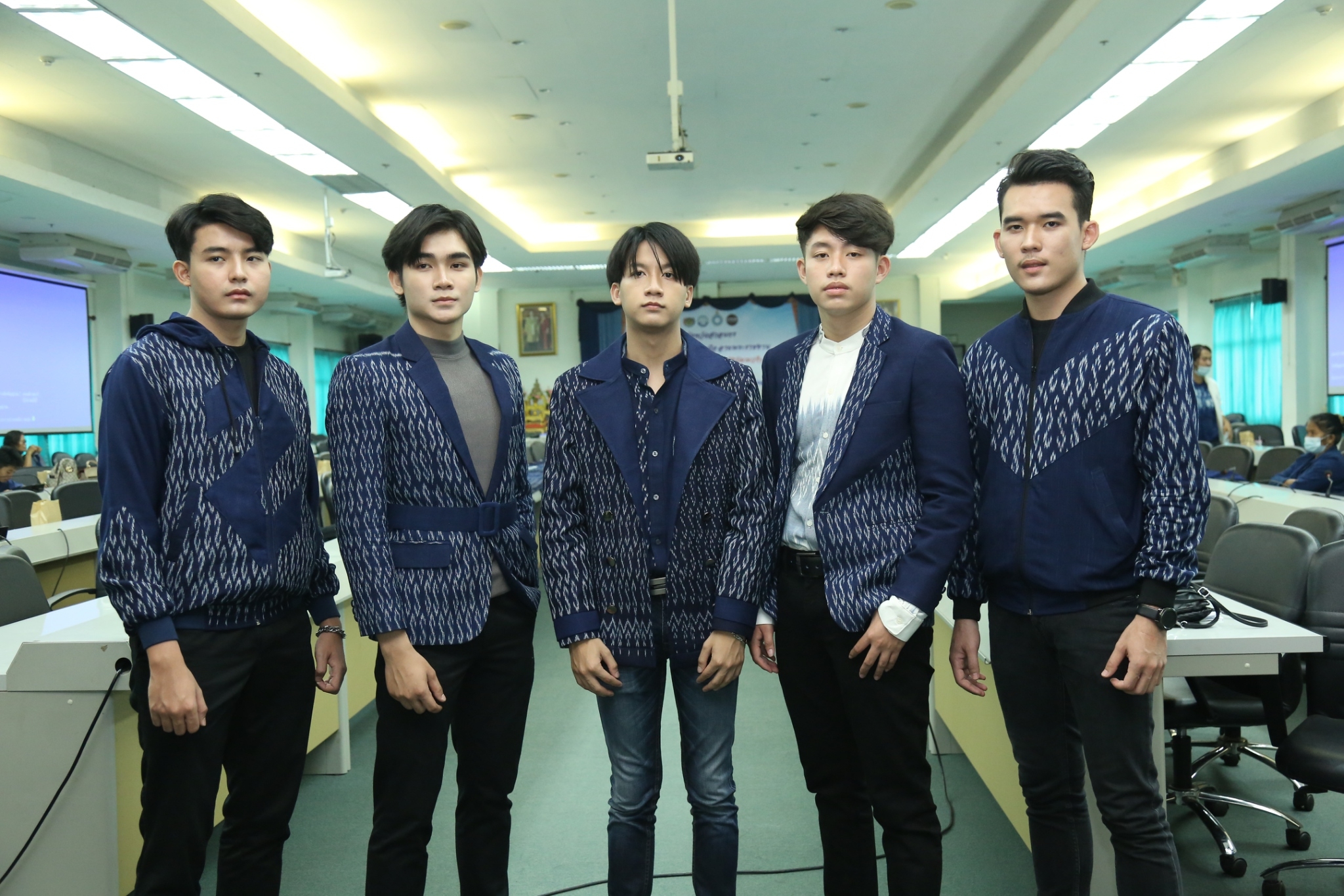 ประกวด ”ผ้ามัดหมี่ลายขอเจ้าฟ้าสิริวัณณวรีฯ” ที่นี่ สกลนคร