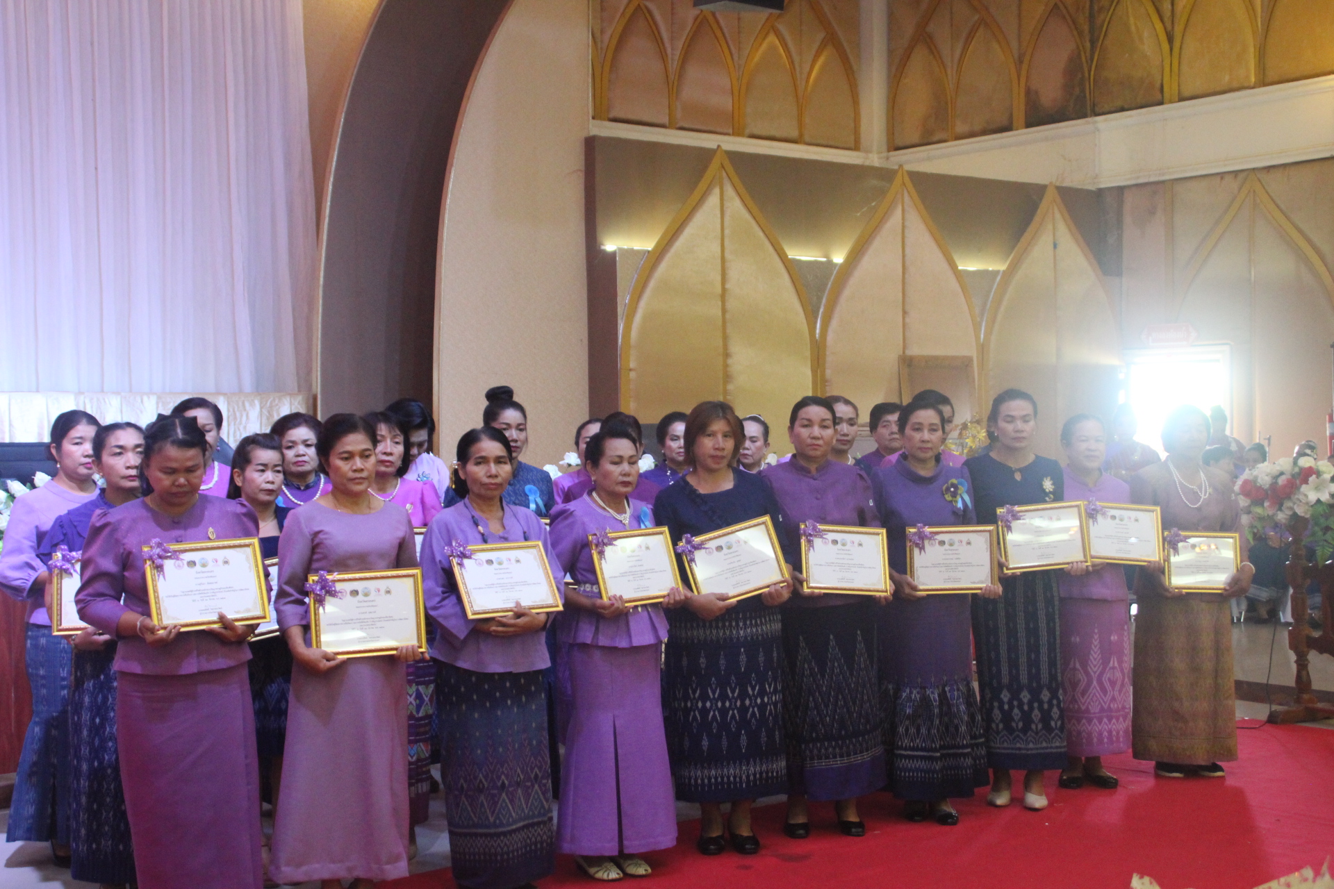 จังหวัดสกลนคร “รวมพลังเชิดชูเกียรติสตรี ด้วยกิจกรรมที่ดีเพื่อสังคม”