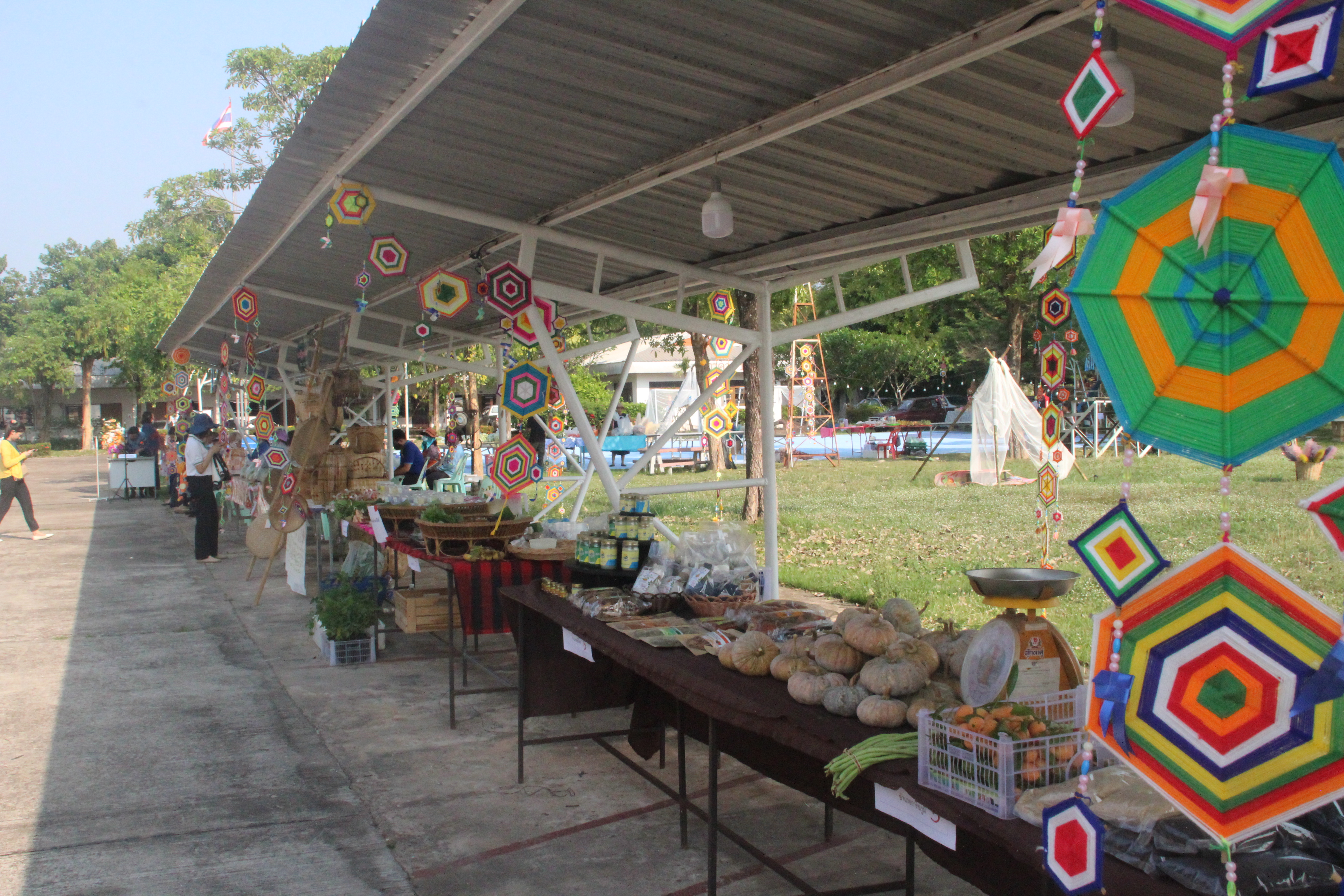 เปิดแล้ว “ตลาดพอใจ” เรามีนัดกันทุกวันศุกร์