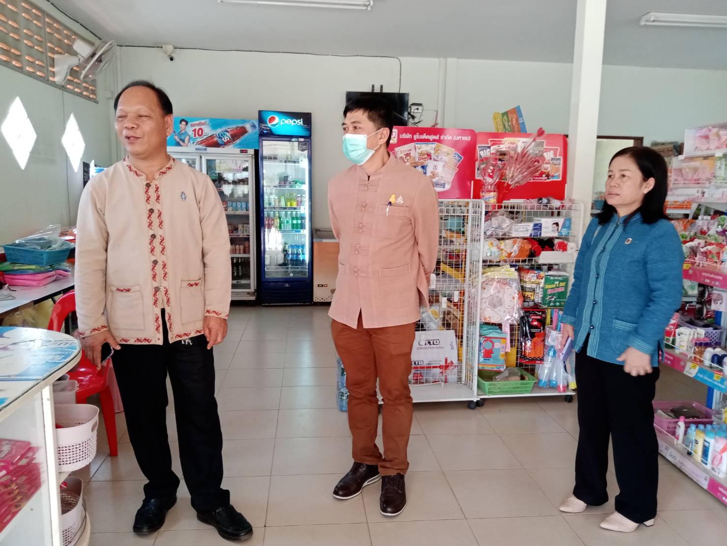 ผอ.สำนักพัฒนาทุนฯ ติดตามการดำเนินงานทุนชุมชน ในเขตพื้นที่จังหวัดสกลนคร เป็นวันที่ 2