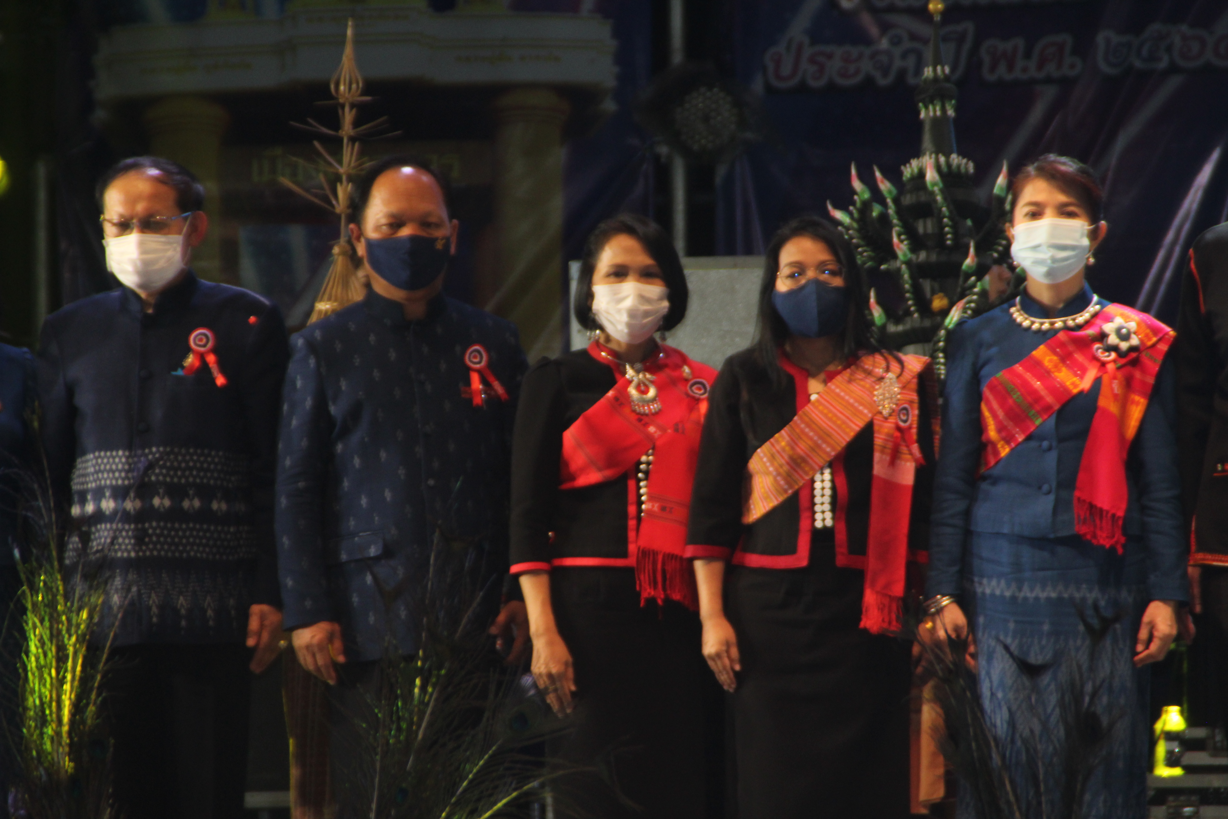 จังหวัดสกลนคร สวมใส่ผ้าไทย งานรวมน้ำใจไทยสกล