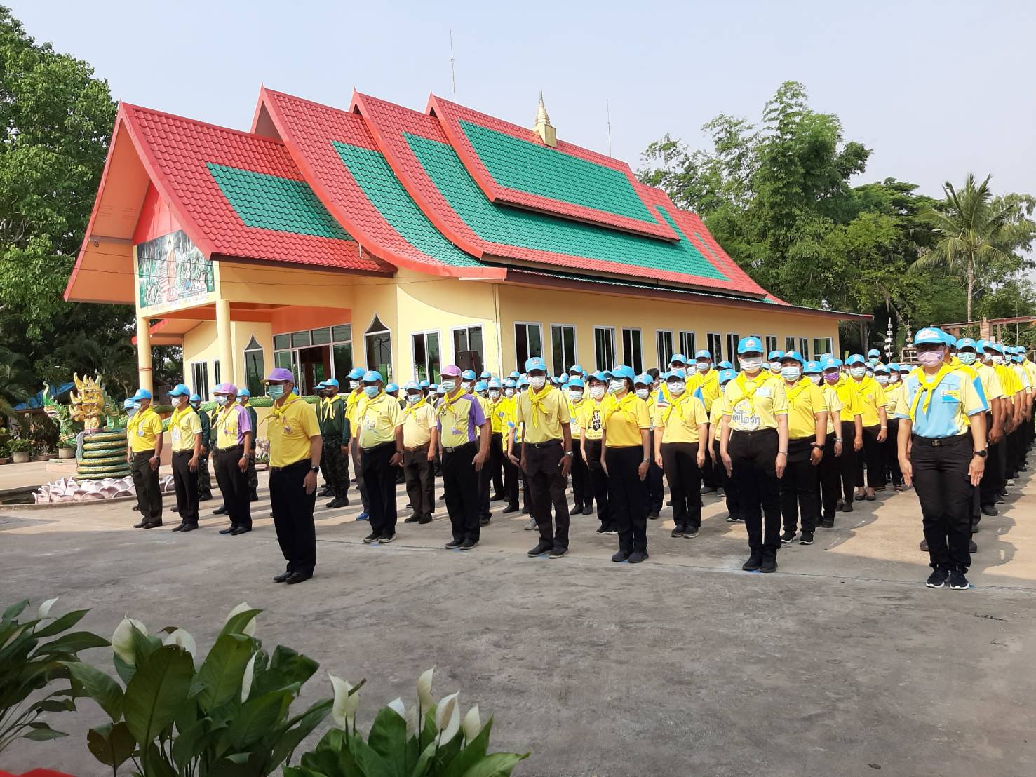 พช.สกลนคร ร่วมกิจกรรมจิตอาสา “1 จังหวัด 1 การให้เพื่อคุณภาพชีวิตที่ดียิ่งขึ้นในยุค New Normal”