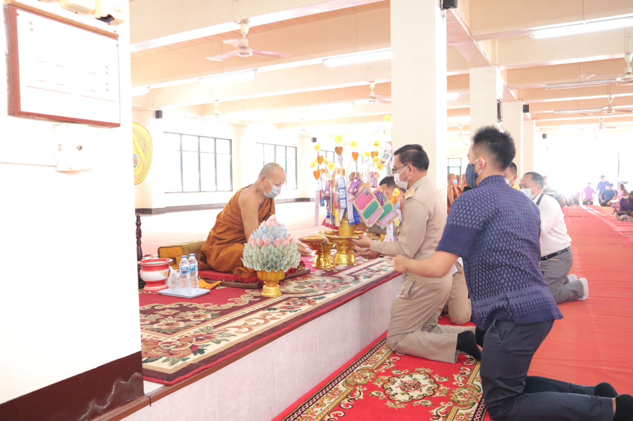 จังหวัดสกลนคร ทอดผ้าป่าสมทบกองทุนเด็กชนบท ในพระราชูปถัมภ์สมเด็จพระเทพรัตนราชสุดา สยามบรมราชกุมารี