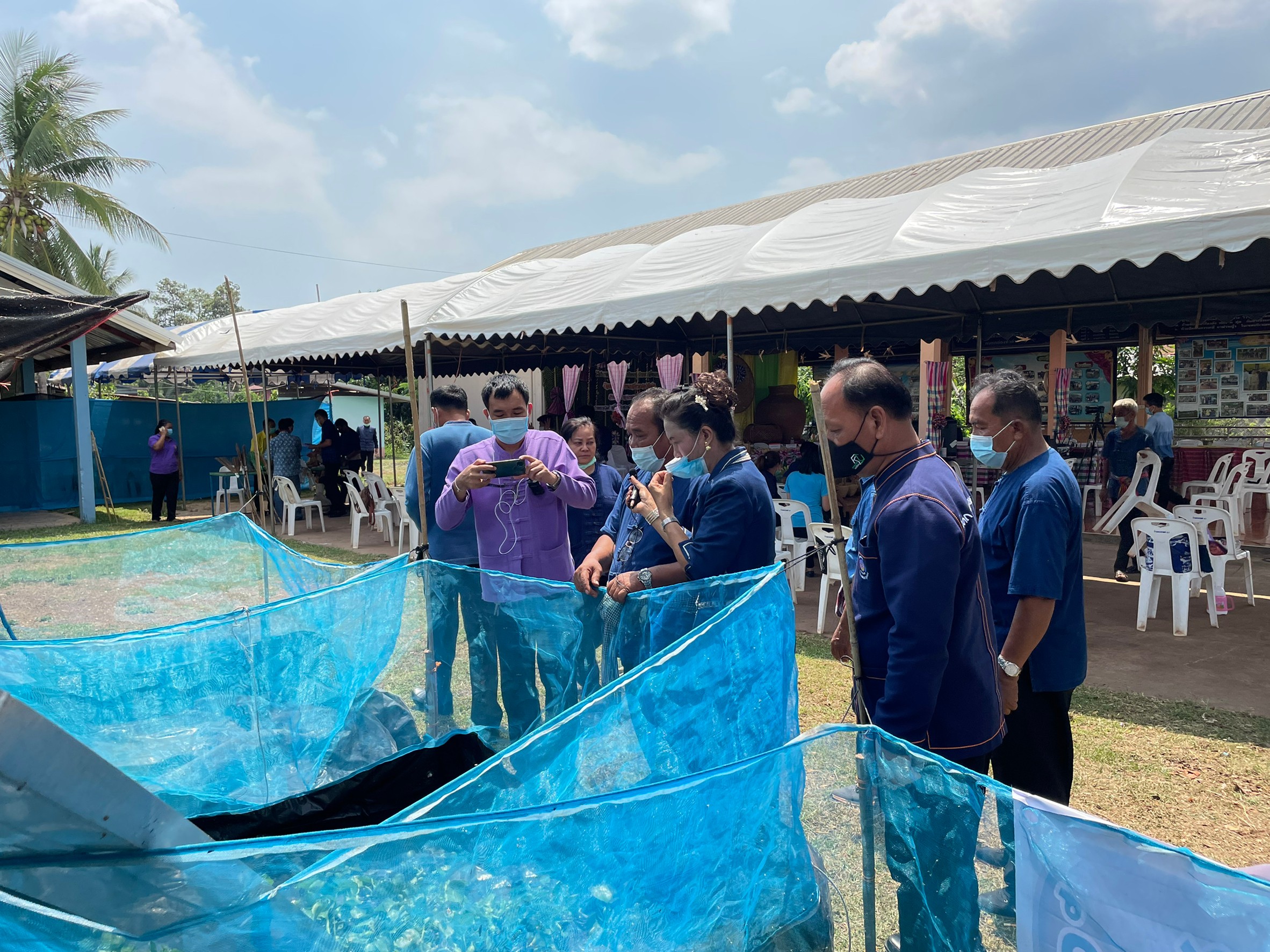 พช.สกลนคร ร่วมประกวดผู้นำการเปลี่ยนแปลงดีเด่น ผ่านระบบ ZOOM