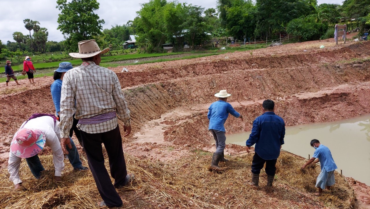 พช.วานรนิวาส เอามื้อสามัคคี สร้างการเรียนรู้ หิ้วปิ่นโต กินข้าวโฮมกัน