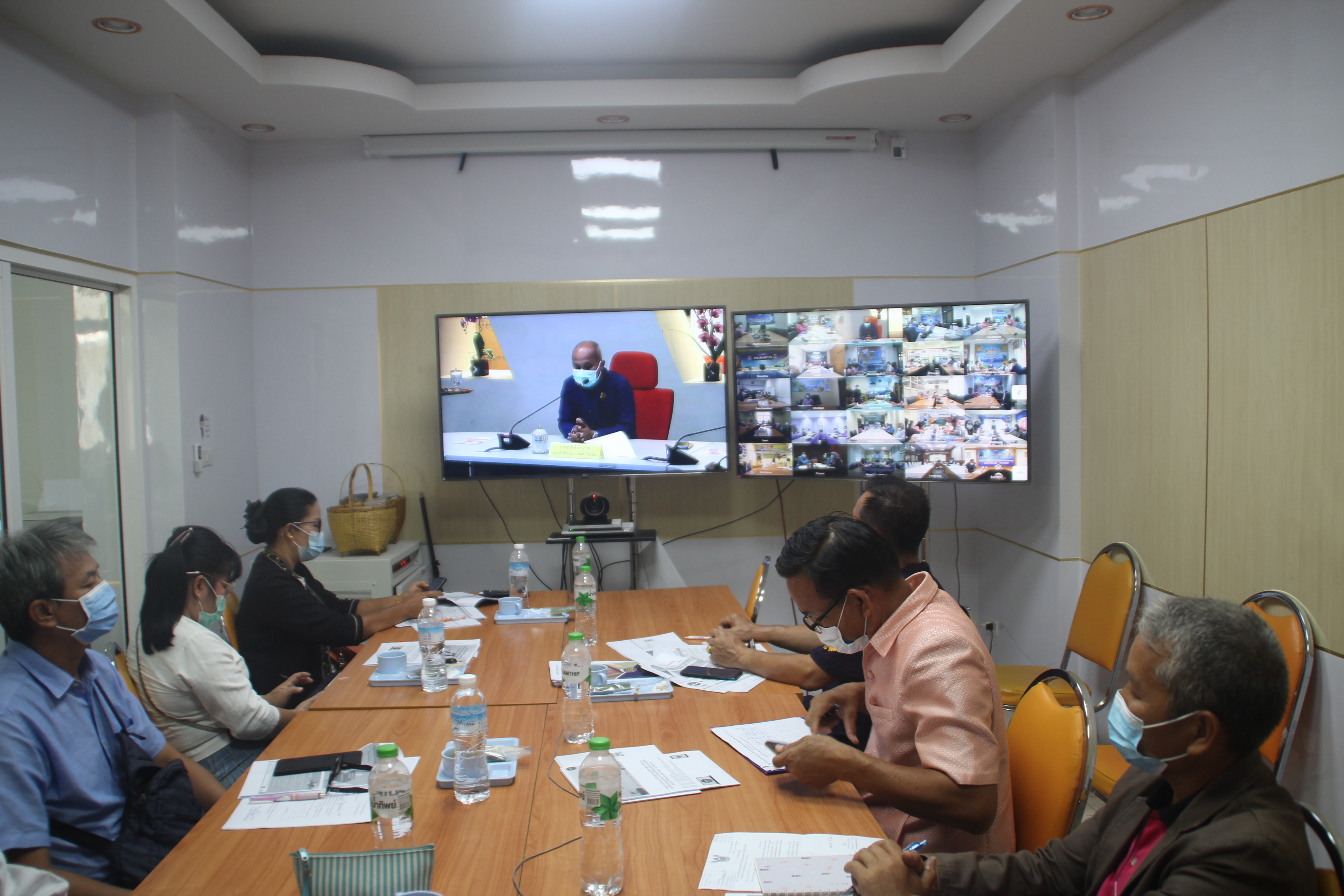 พช.สกลนคร ร่วมประชุมเชิงปฏิบัติการพัฒนาศักยภาพการจัดกิจกรรมส่งเสริมการเรียนรู้ที่นักท่องเที่ยวลงมือปฏิบัติ ผ่านระบบวีดิทัศน์ทางไกล (Video Conference)