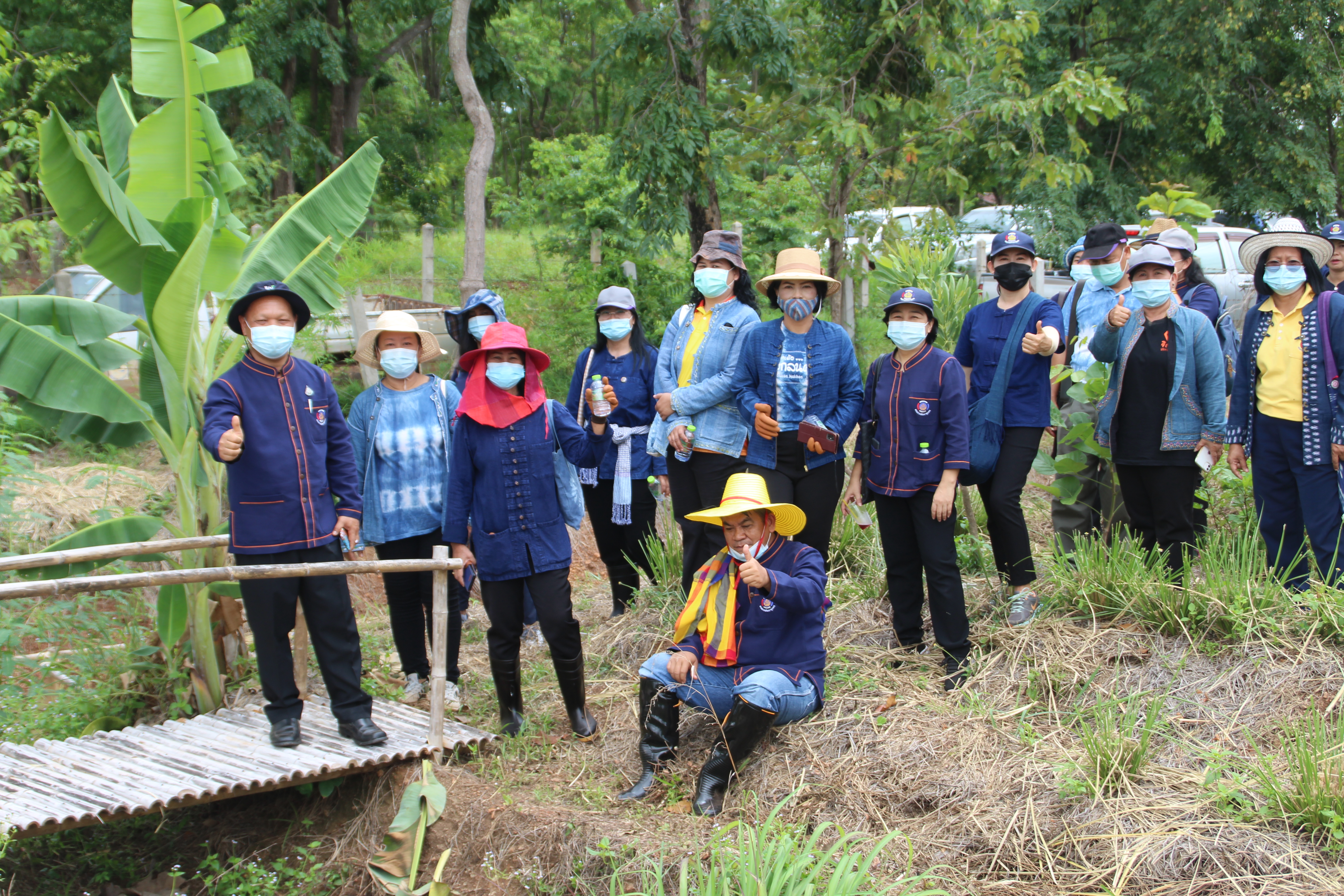 พช.สกลนคร เสริมสร้างการเรียนรู้ทฤษฎีใหม่ รูปแบบ “โคก หนอง นา โมเดล”