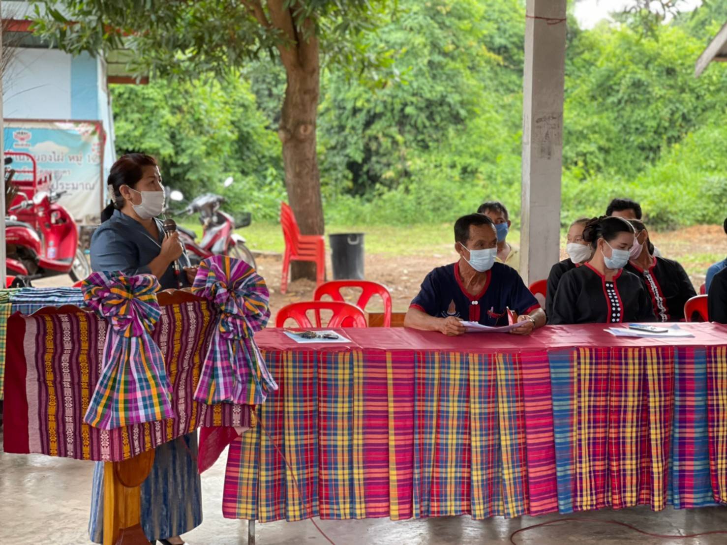 “พช.สกลนคร จัดประกวดโครงการ ๙ ; ๑๐ ปฏิบัติบูชา “สืบสาน รักษา ต่อยอด”เพื่อพัฒนาชุมชน วันที่ 4