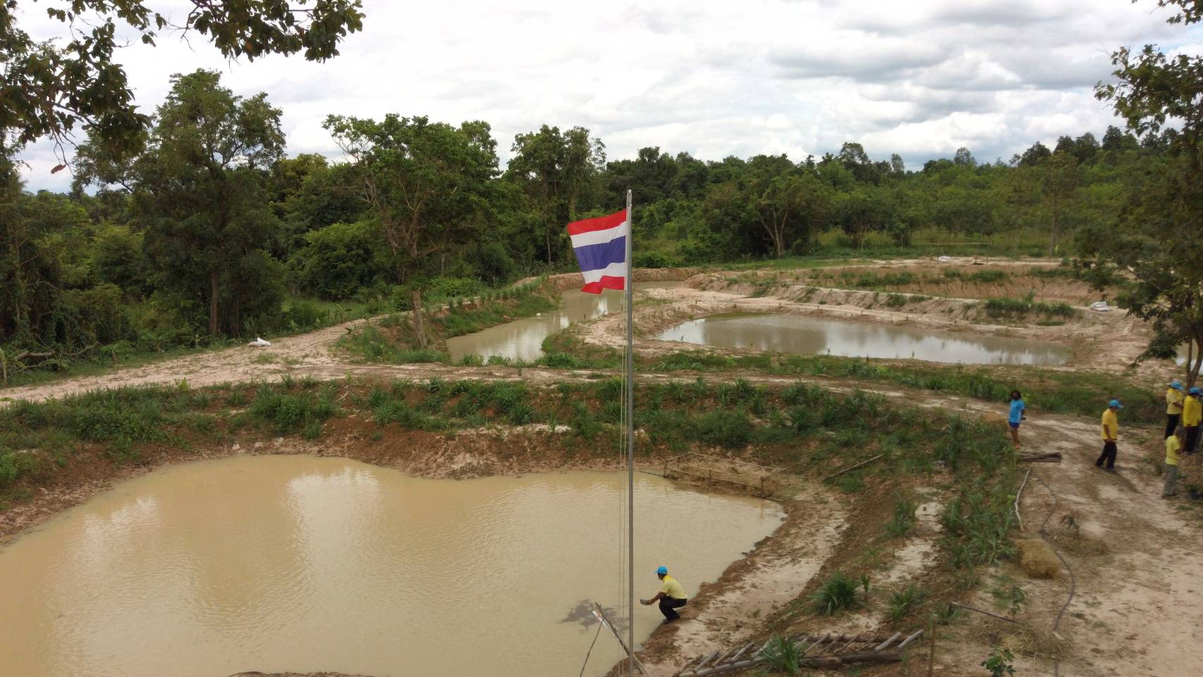 รองผู้ว่าฯ ให้กำลังใจ “จิตอาสาพัฒนาชุมชนเอามื้อสามัคคี” พช.สกลนคร