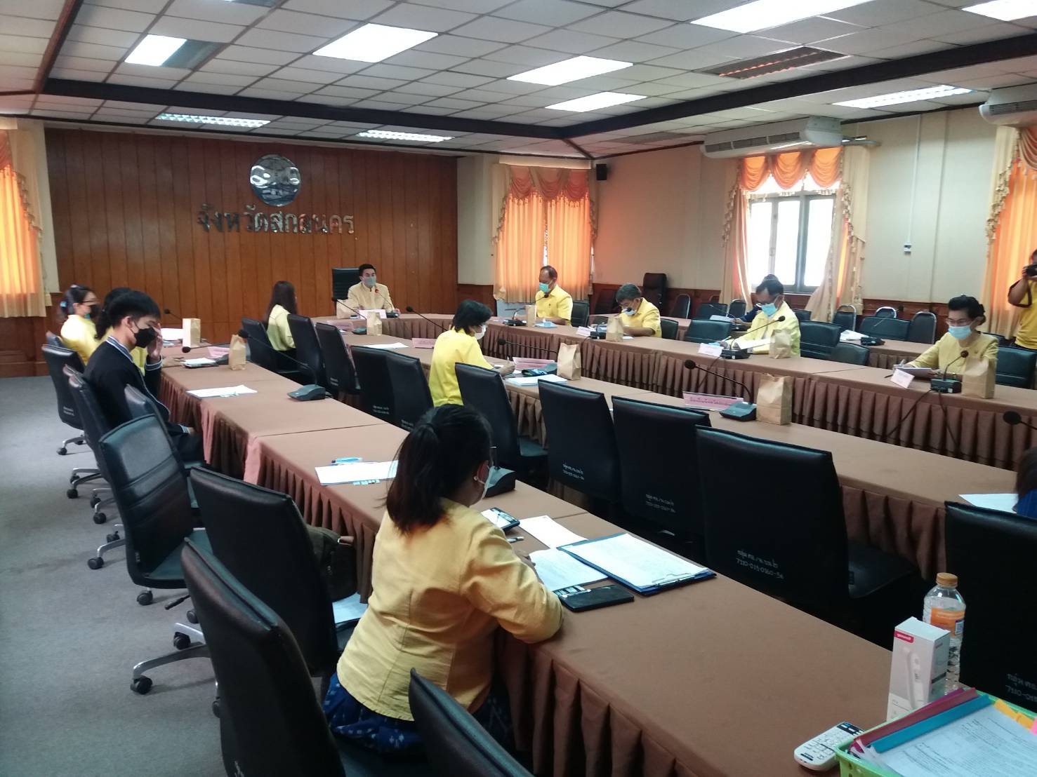 จังหวัดสกลนคร ประชุมคณะอนุกรรมการกองทุนพัฒนาบทบาทสตรีระดับจังหวัด ครังที่ 6/2564