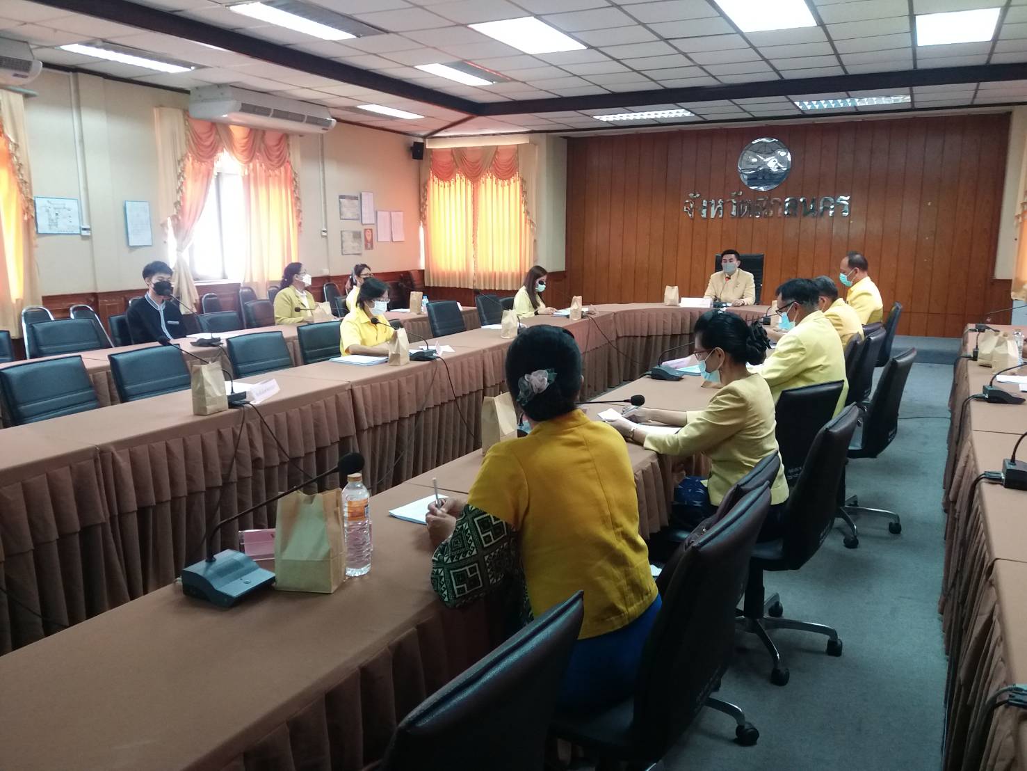 จังหวัดสกลนคร ประชุมคณะอนุกรรมการกองทุนพัฒนาบทบาทสตรีระดับจังหวัด ครังที่ 6/2564
