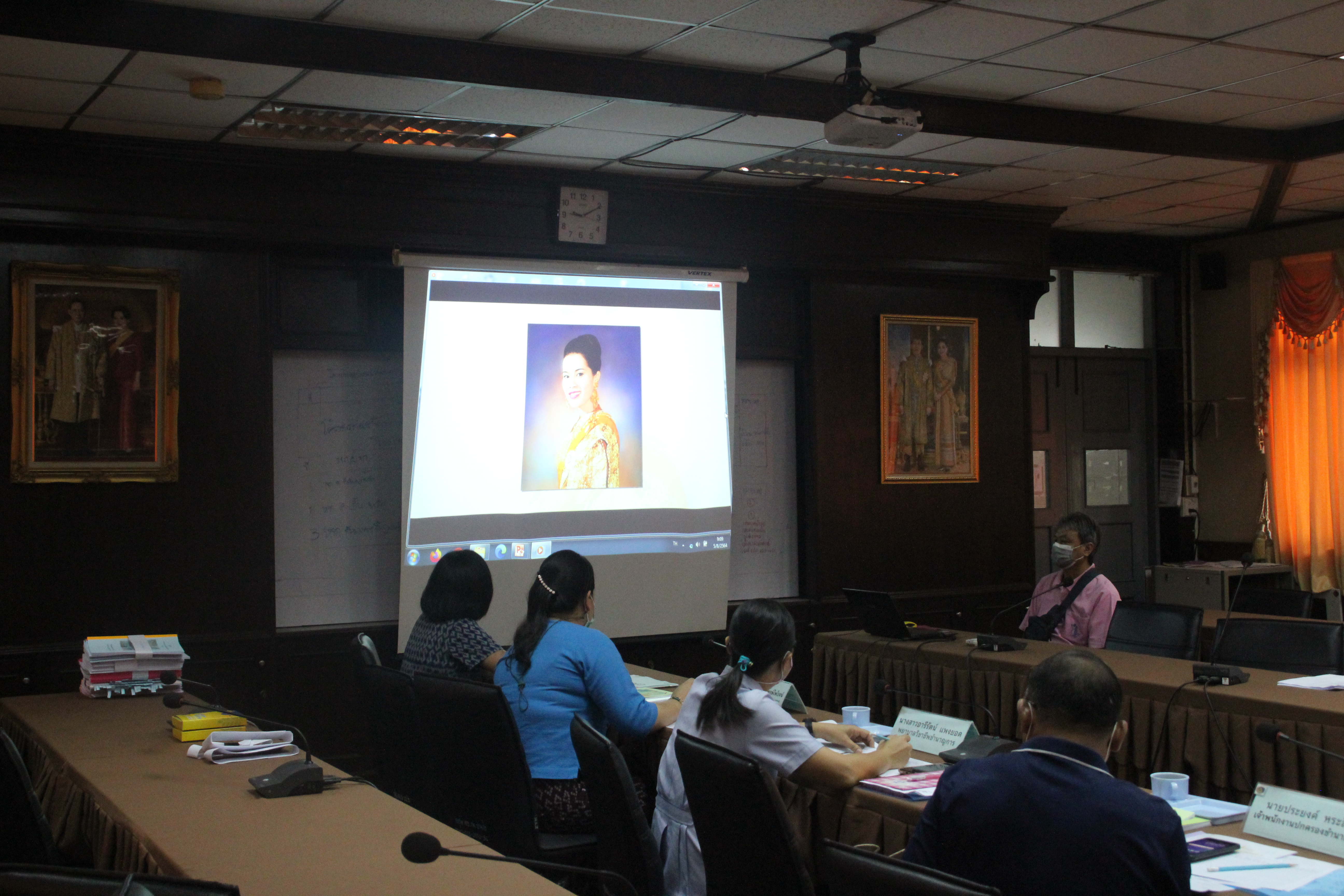 จังหวัดสกลนคร ประกวดกองทุนแม่ของแผ่นดินดีเด่นระดับจังหวัด ประจำปี 2564