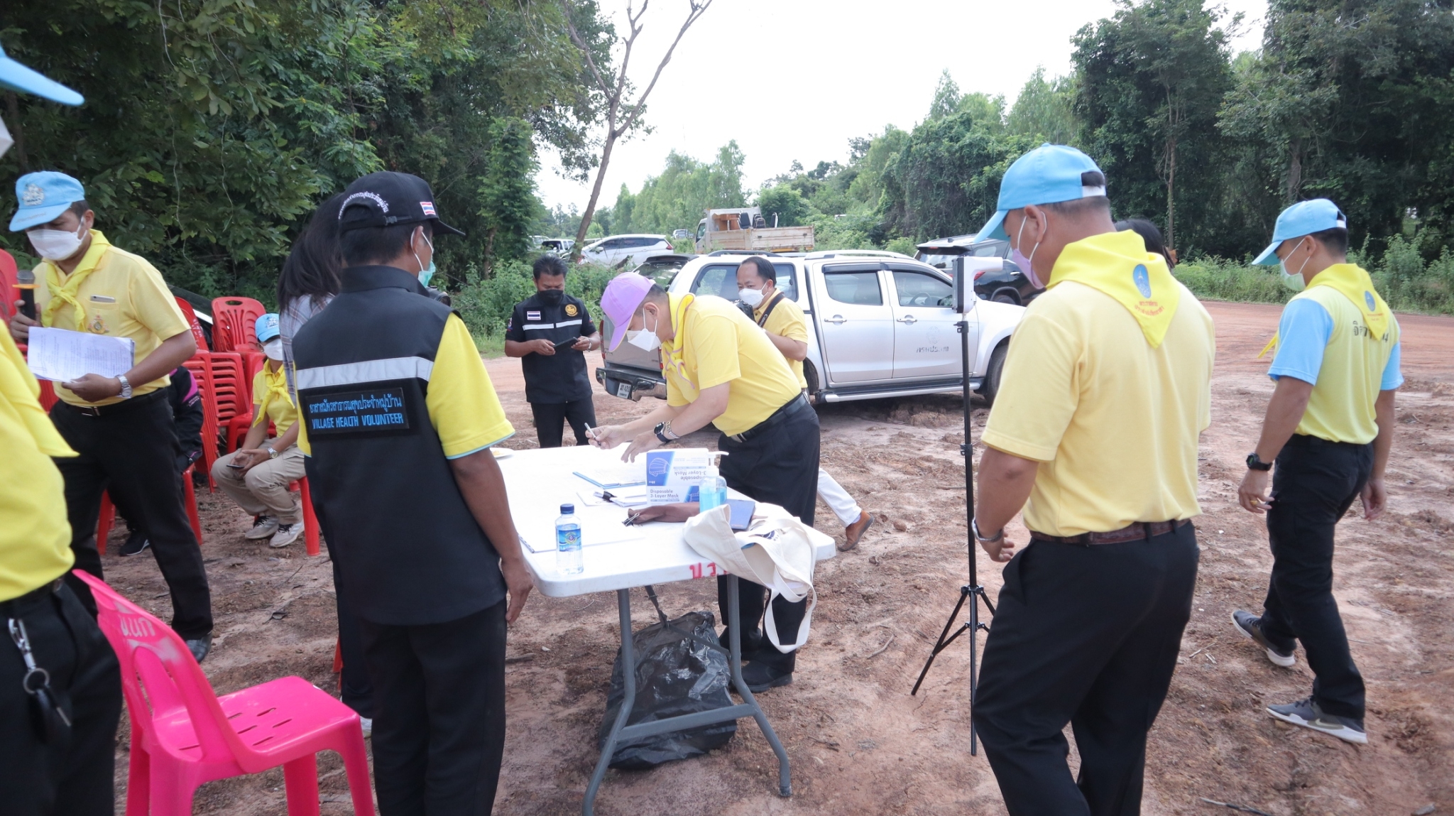 ผู้ว่าราชการจังหวัดสกลนคร เอามื้อสามัคคี CLM “โคก หนอง นา พัฒนาชุมชน”