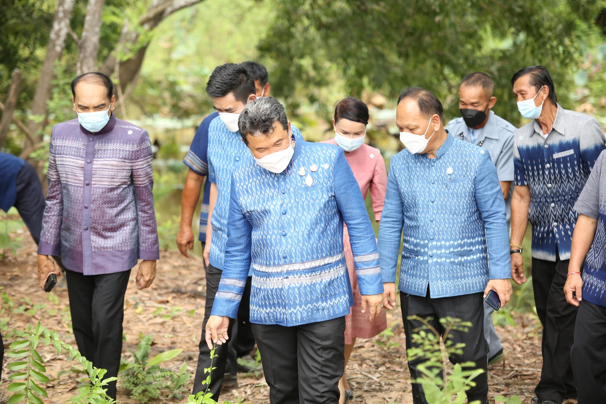 อธิบดี พช. และประธานสภาสตรีแห่งชาติในพระบรมราชินูปถัมภ์  เปิดโครงการพัฒนาผลิตภัณฑ์ผ้าและเครื่องแต่งกายให้เป็น Premium OTOP