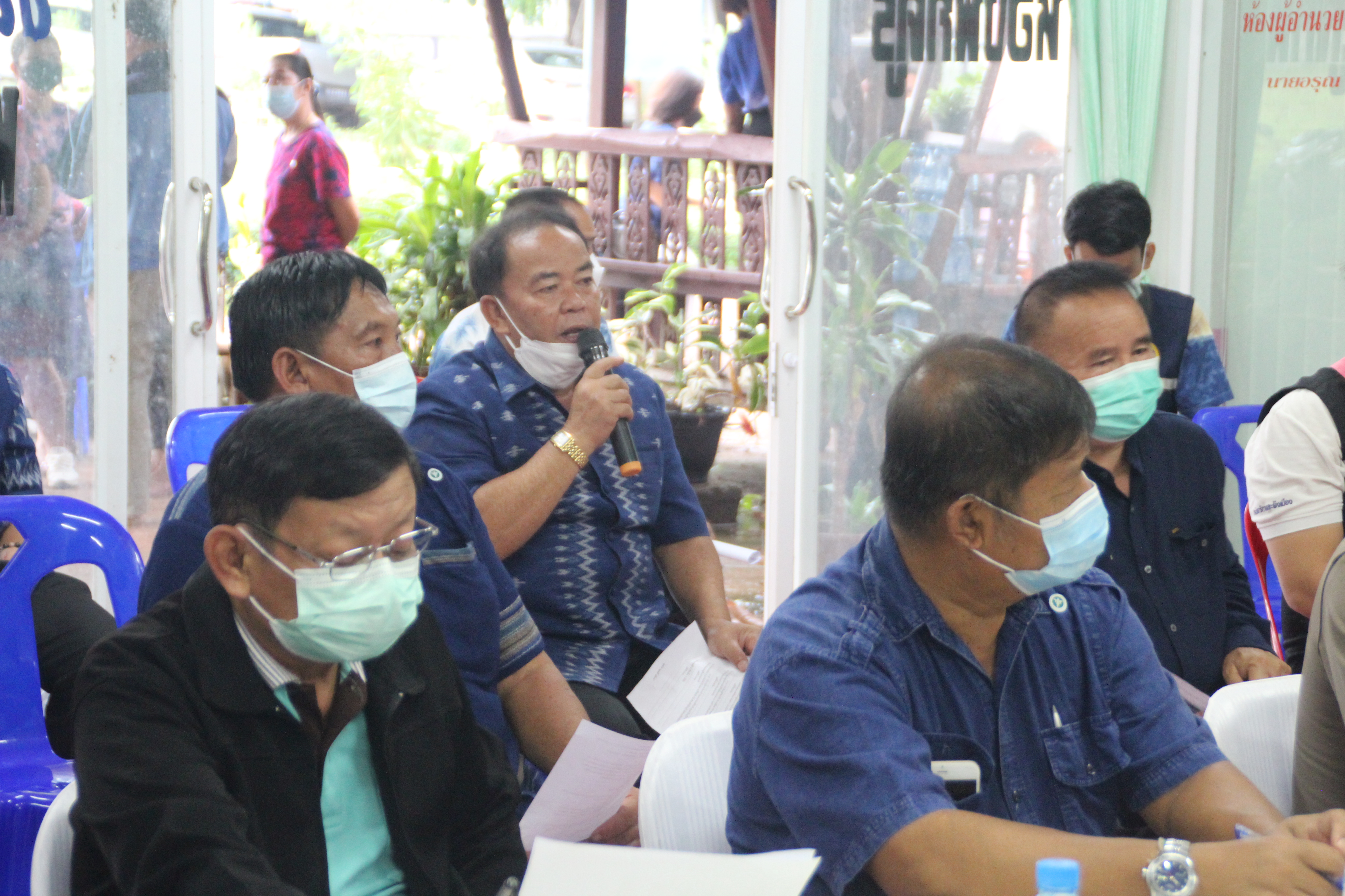 พช.สกลนคร : ร่วมประชุมการขับเคลื่อนโครงการก่อสร้างศูนย์เรียนรู้ผ้าย้อมคราม “วิชชาลัยดอนกอย วิถีแห่งการพัฒนาที่ยั่งยืน”