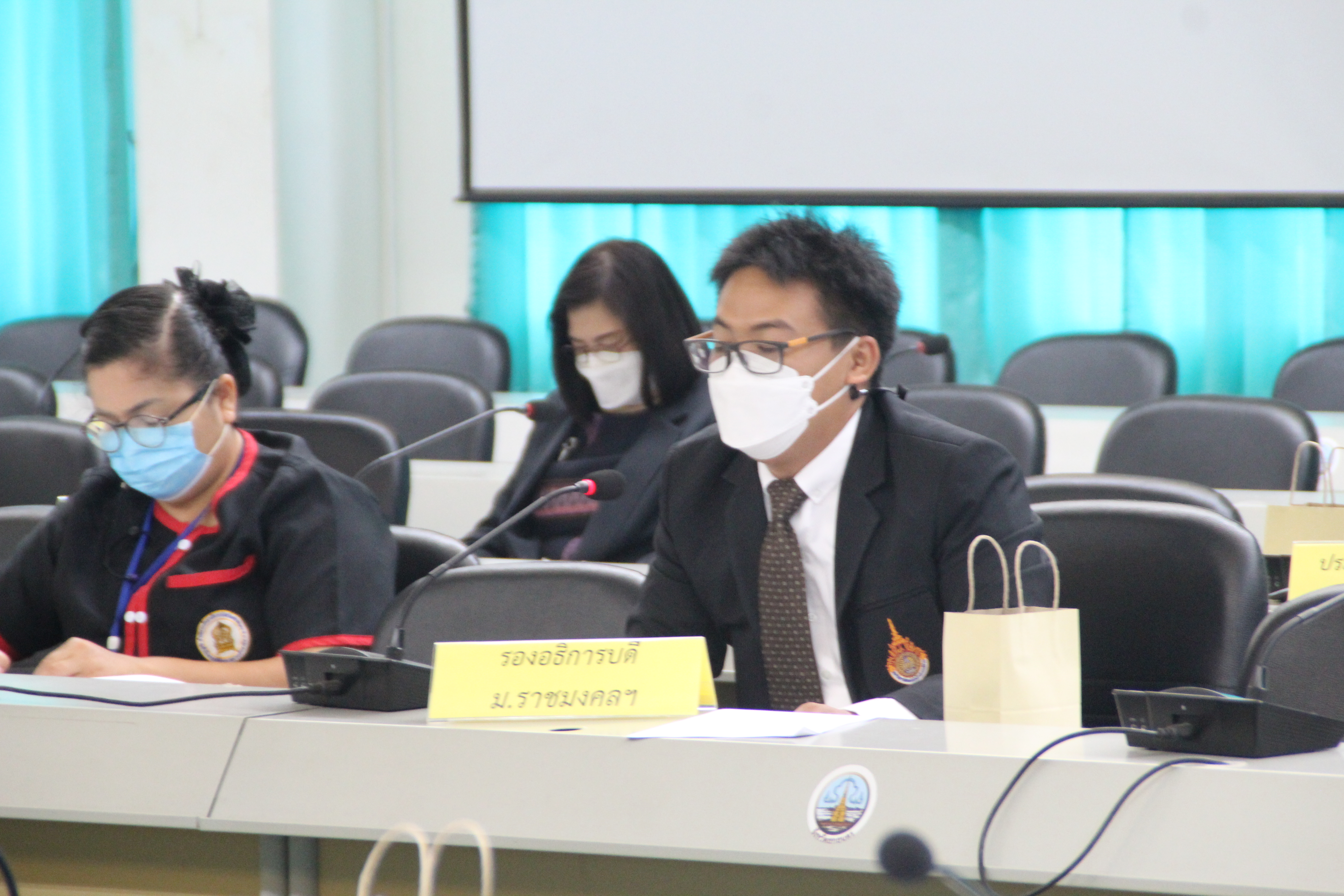 จังหวัดสกลนคร ประชุมคณะกรรมการประสานและขับเคลื่อนนโยบายสานพลังประชารัฐประจำจังหวัดสกลนคร ครั้งที่ 5/2564