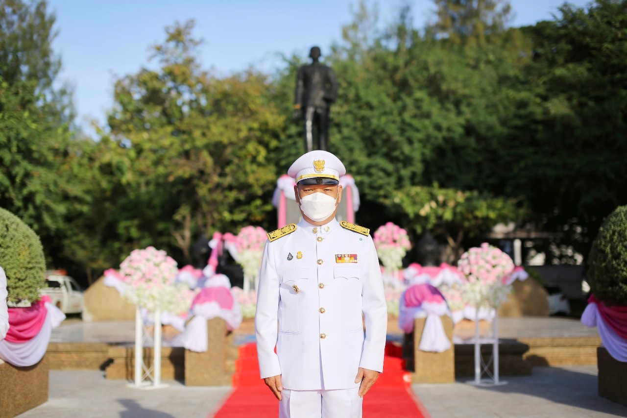 พช.สกลนคร : ร่วมกิจกรรมน้อมรำลึกเนื่องในวันคล้ายวันสวรรคตพระบาทสมเด็จพระจุลจอมเกล้าเจ้าอยู่หัว 23 ตุลาคม 2564